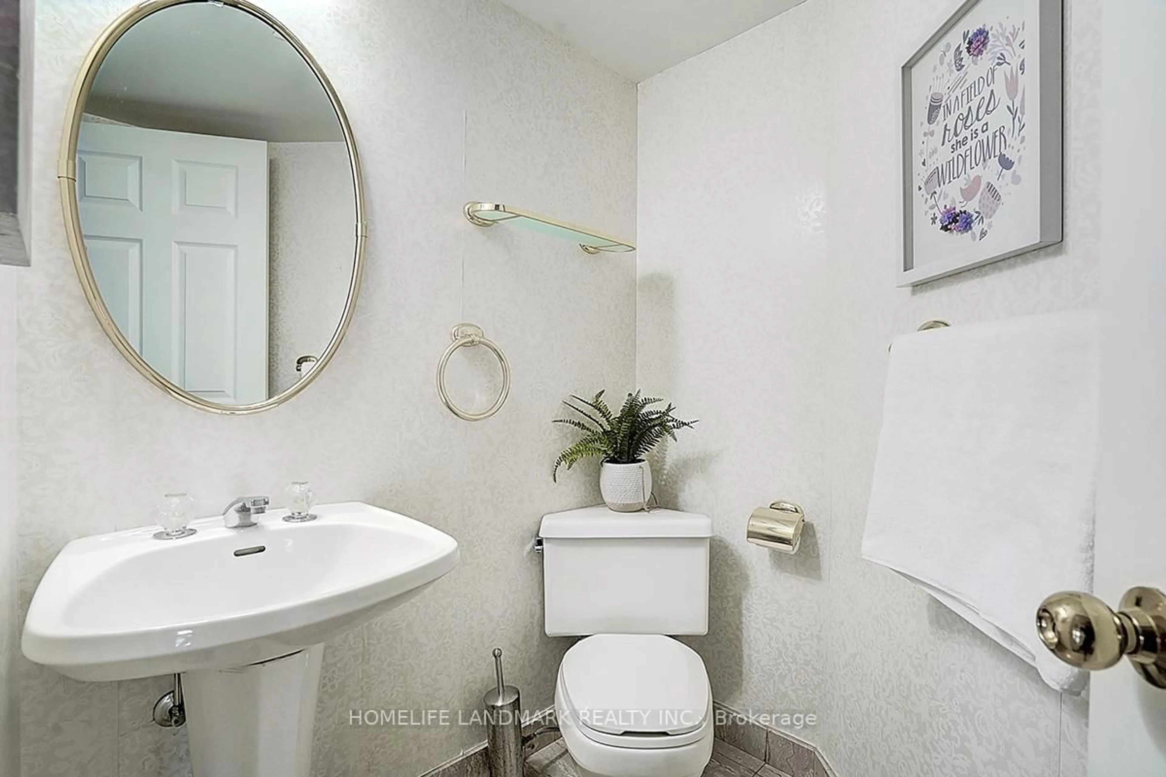 Standard bathroom, unknown for 610 Bullock Dr #514, Markham Ontario L3R 0G1