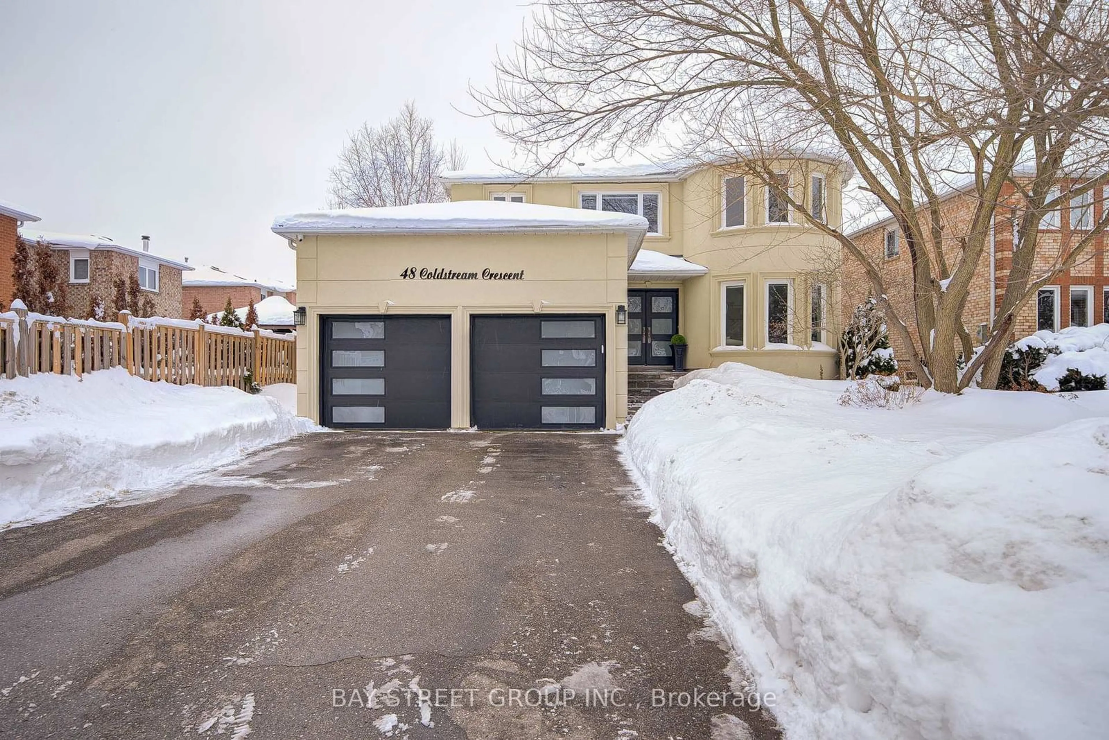 Home with brick exterior material, street for 48 Coldstream Cres, Richmond Hill Ontario L4S 1E5