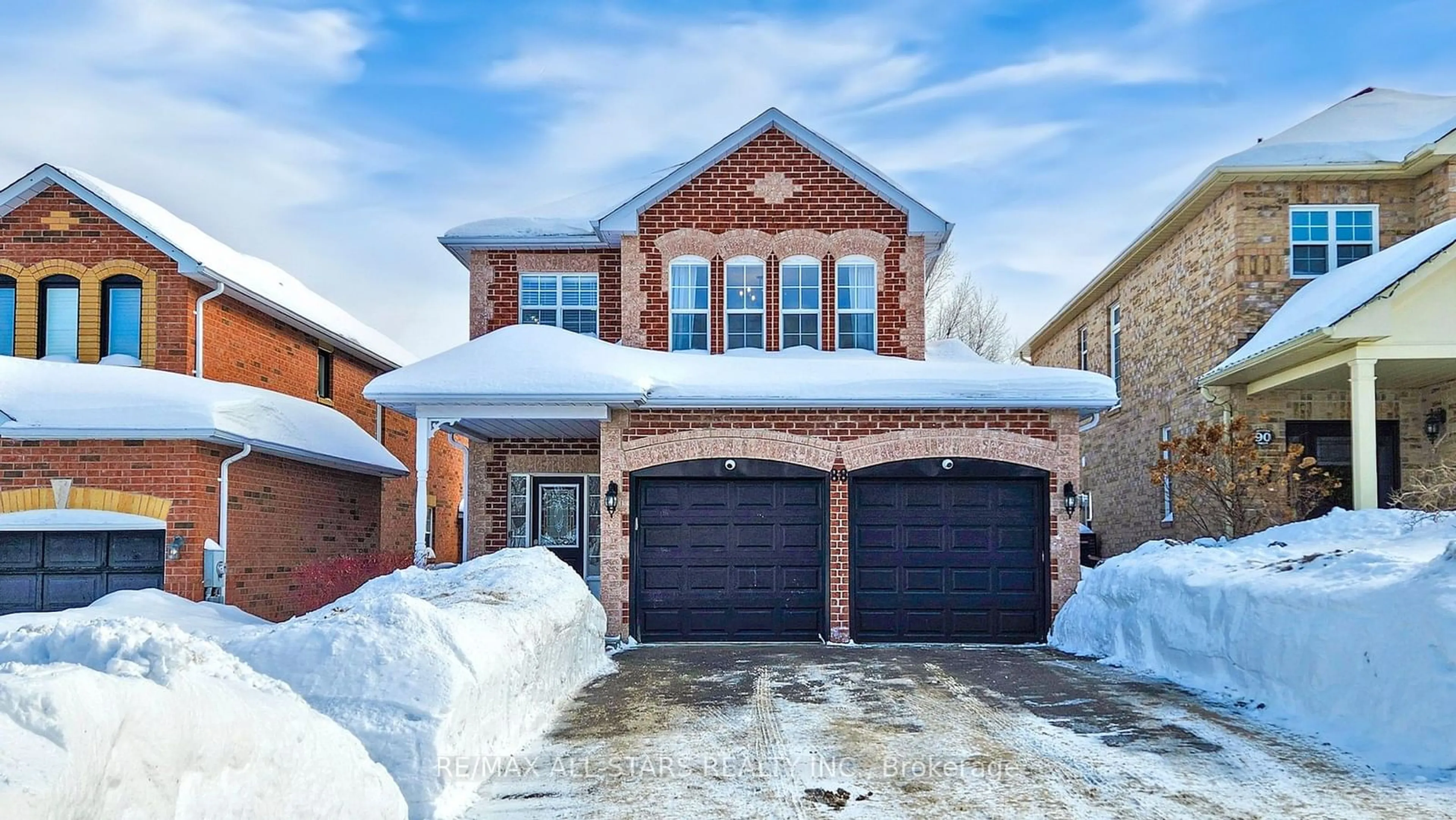 Home with brick exterior material, street for 88 Bolton Dr, Uxbridge Ontario L9P 1W9