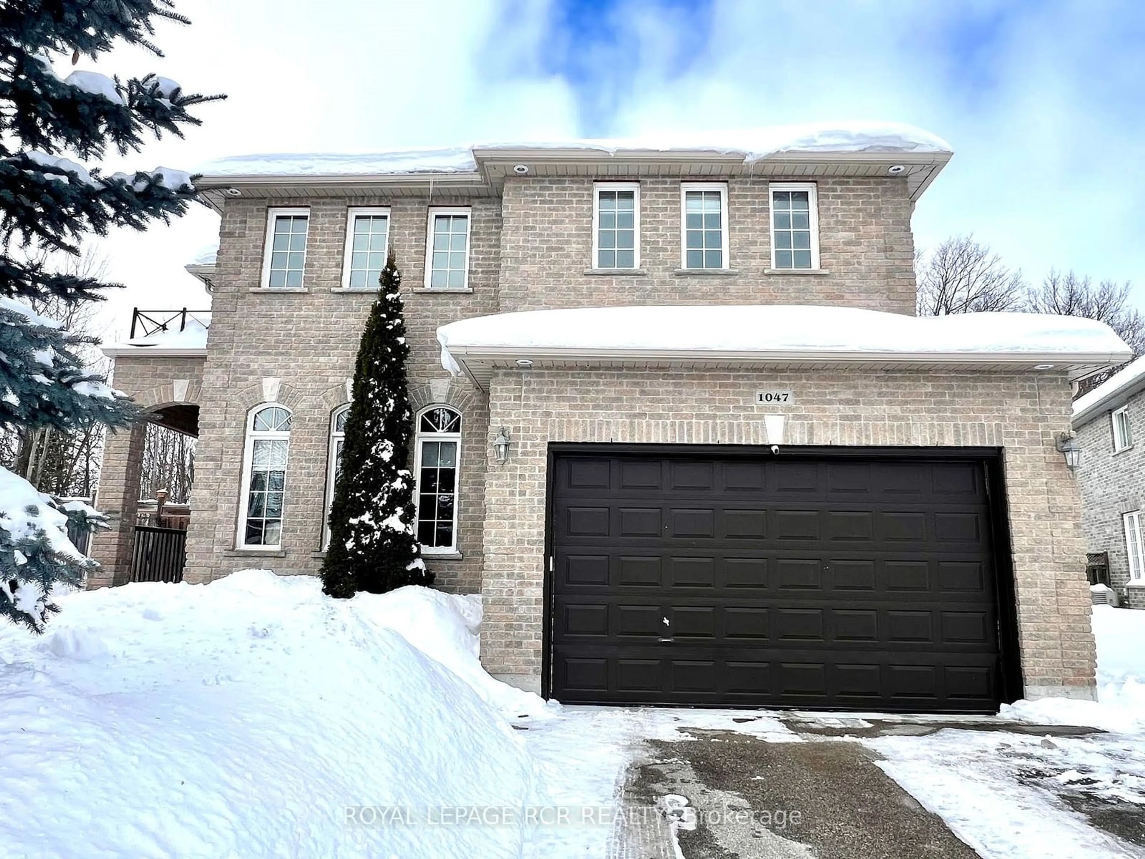 Home with brick exterior material, street for 1047 Nantyr Dr, Innisfil Ontario L9S 0A8