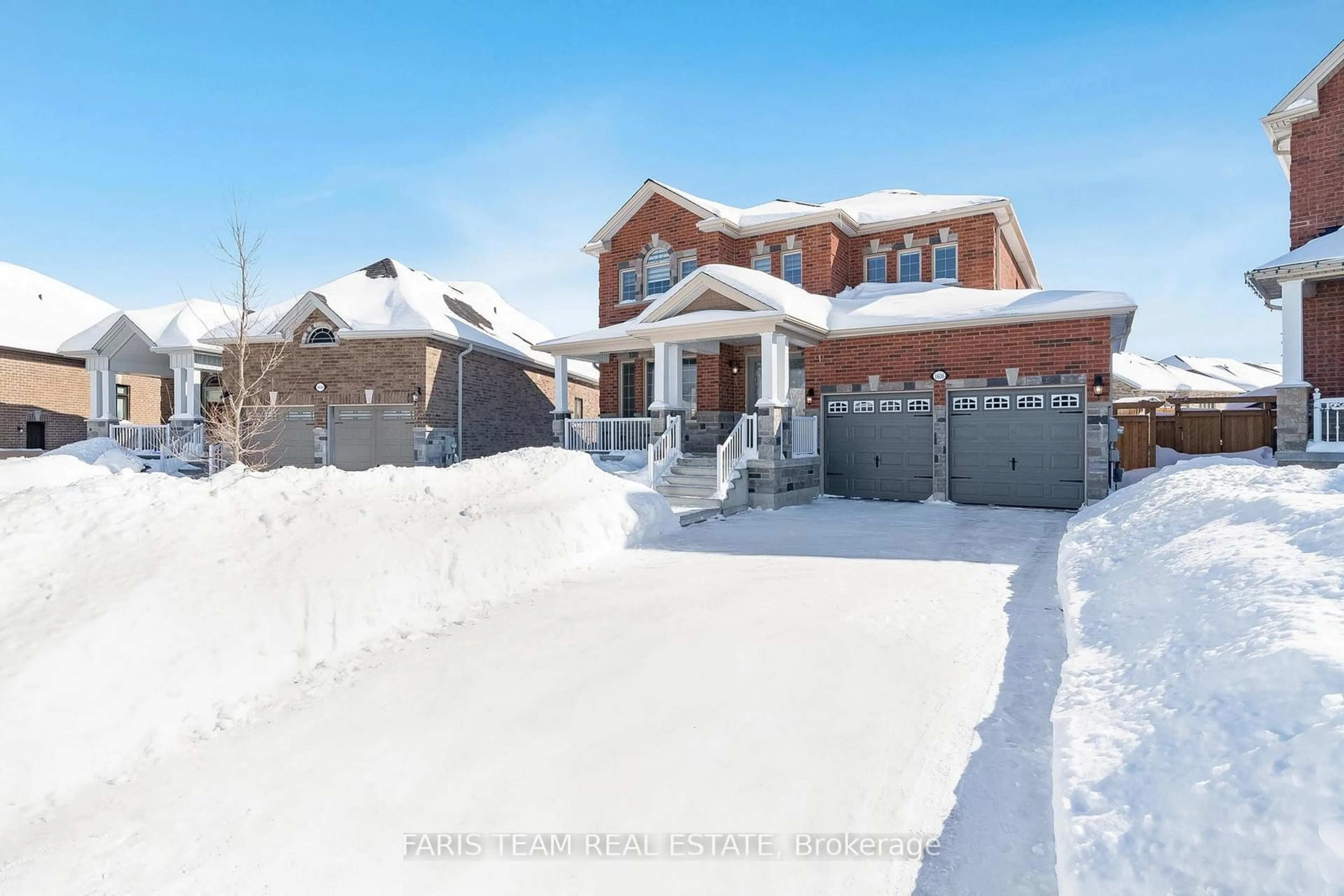 Home with brick exterior material, street for 1606 Rizzardo Cres, Innisfil Ontario L9S 0L7