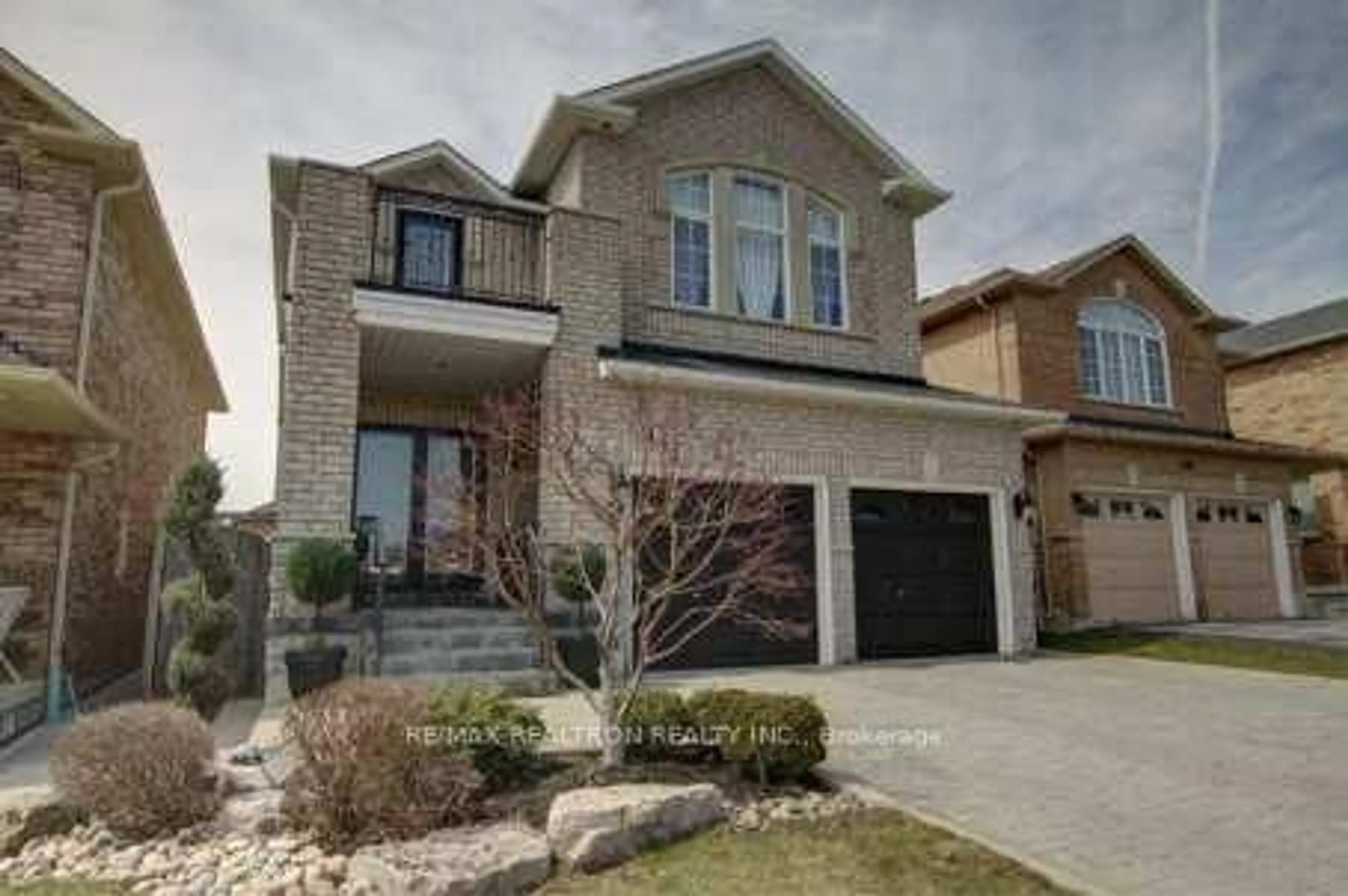 Home with brick exterior material, street for 106 Forest Fountain Dr, Vaughan Ontario L4H 1S4