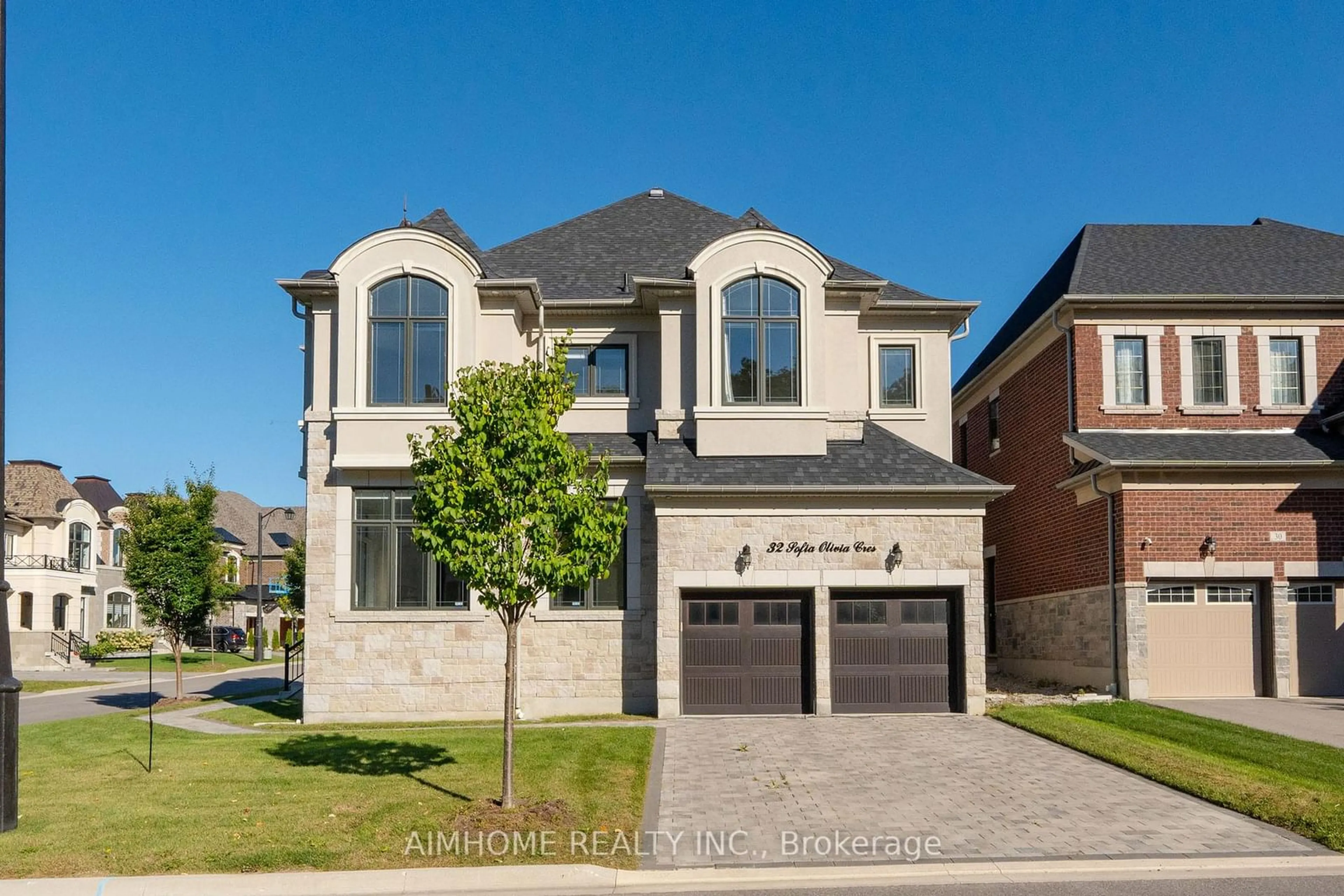 Home with brick exterior material, street for 32 Sofia Olivia Cres, Vaughan Ontario L6A 4T2