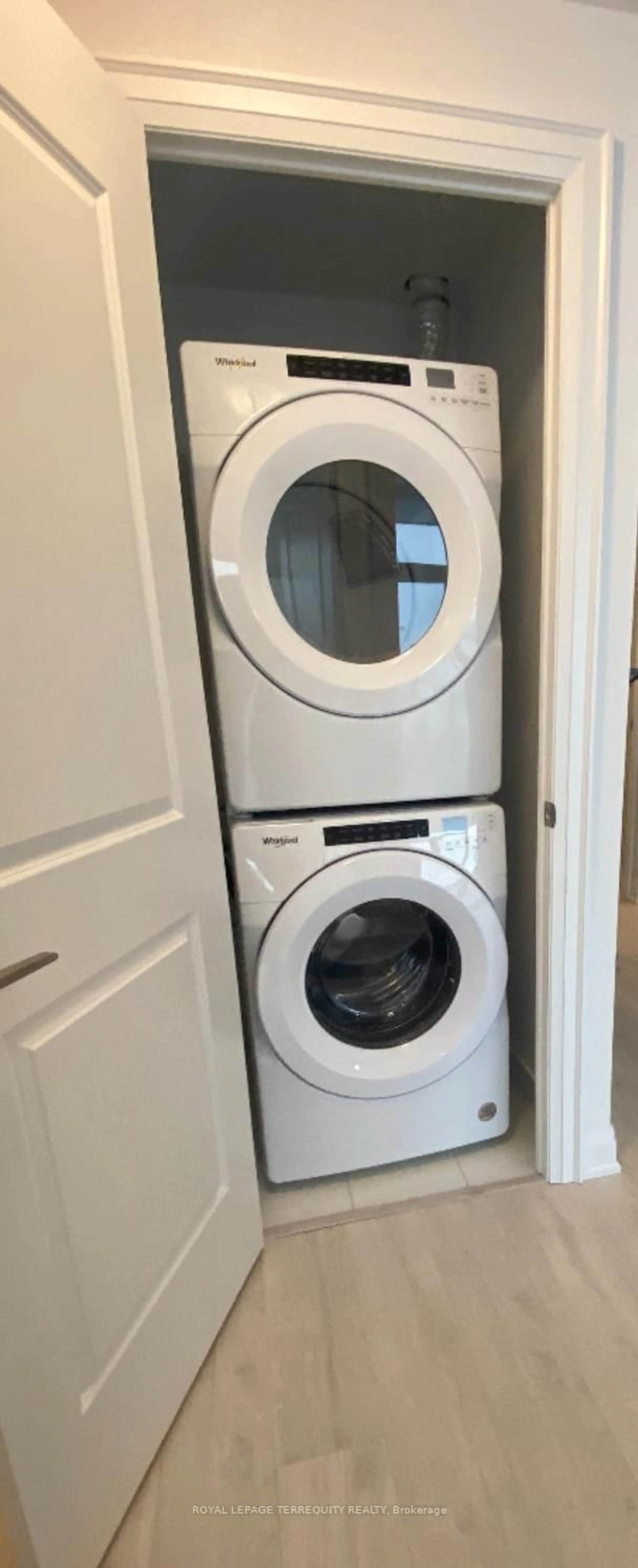 Laundry room for 20 Gatineau Dr #507, Vaughan Ontario L4J 0L3