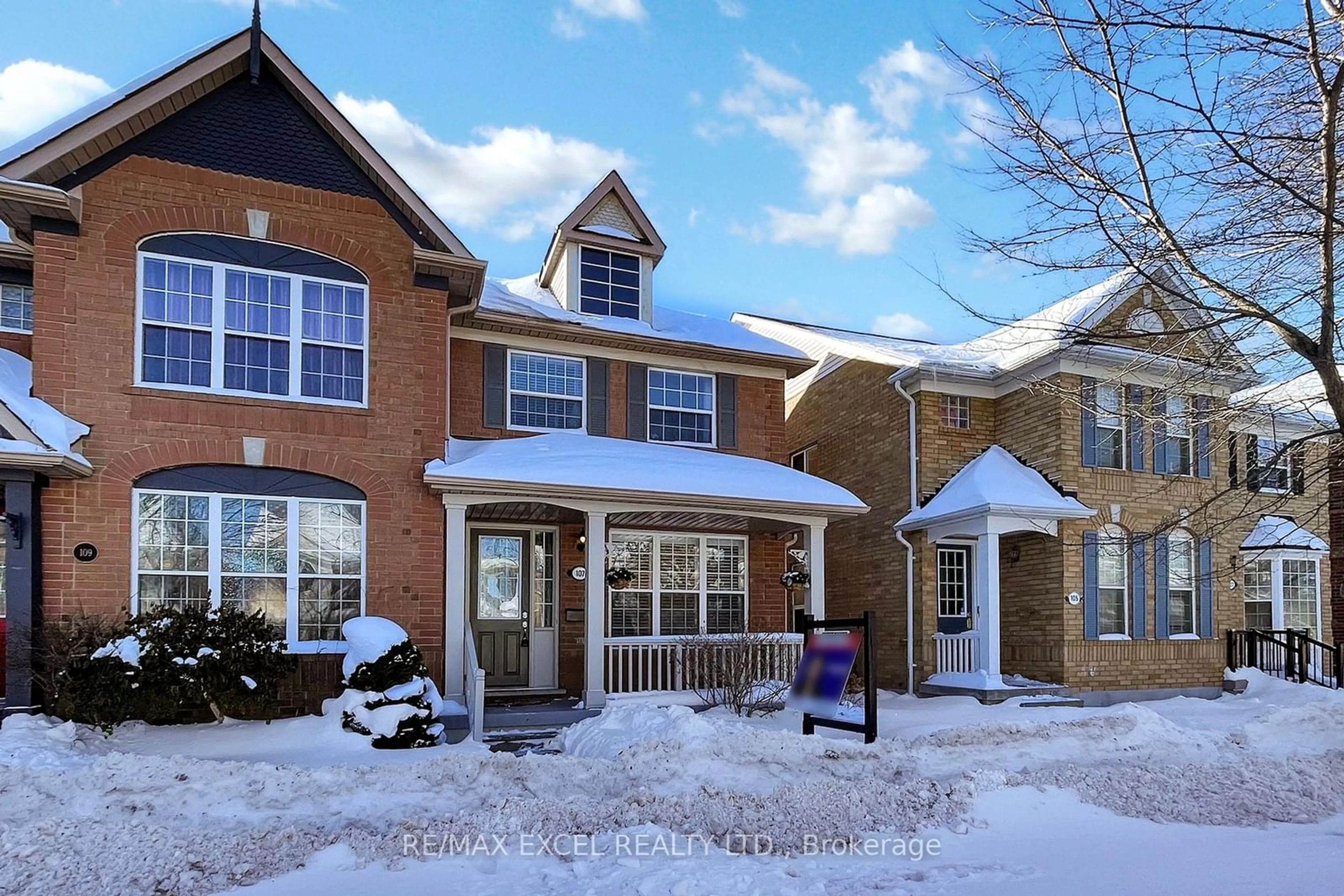 Unknown for 107 White's Hill Ave, Markham Ontario L6B 1C2