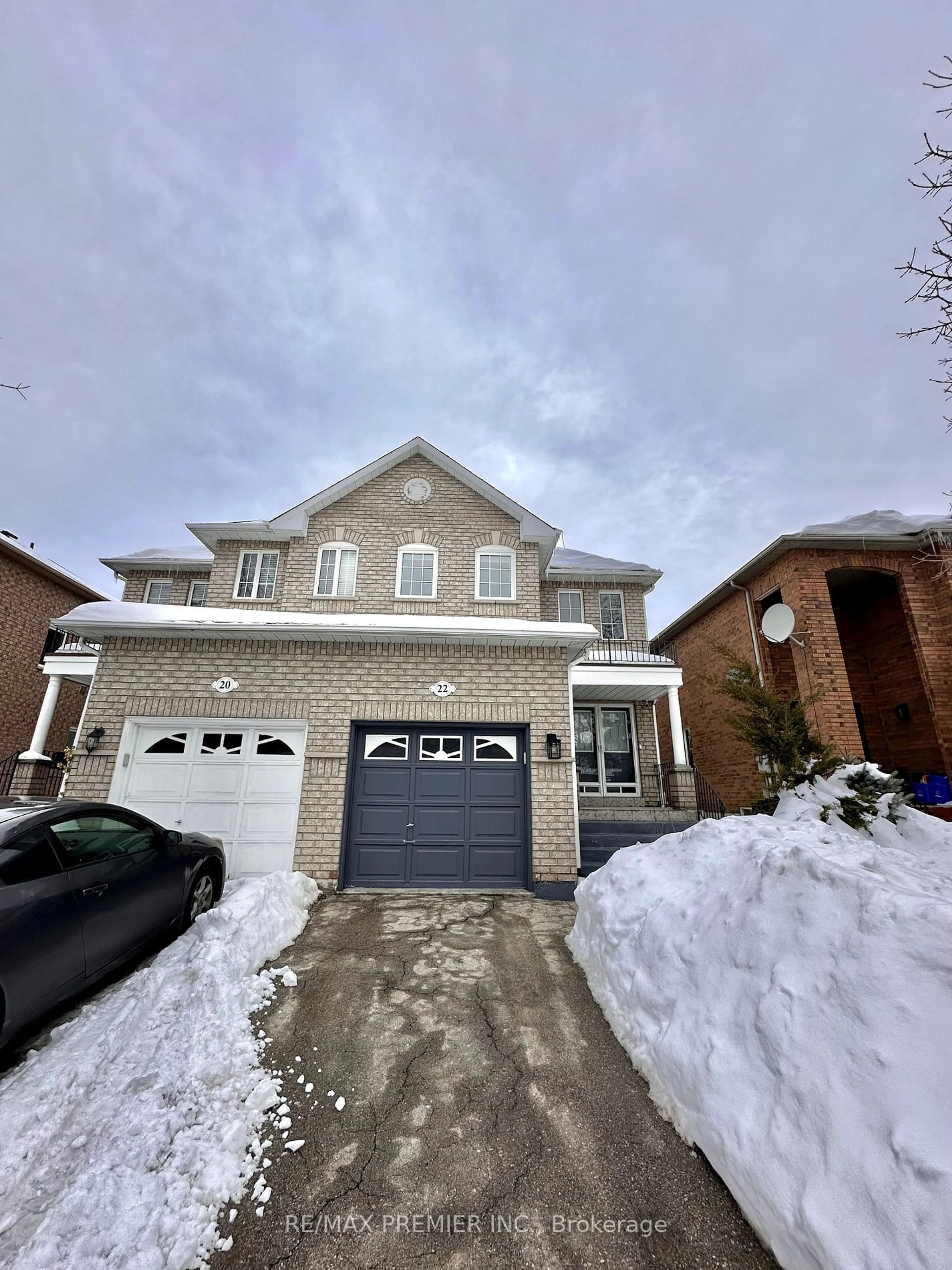 Home with brick exterior material, street for 22 Laura Sabrina Dr, Vaughan Ontario L4H 1M6