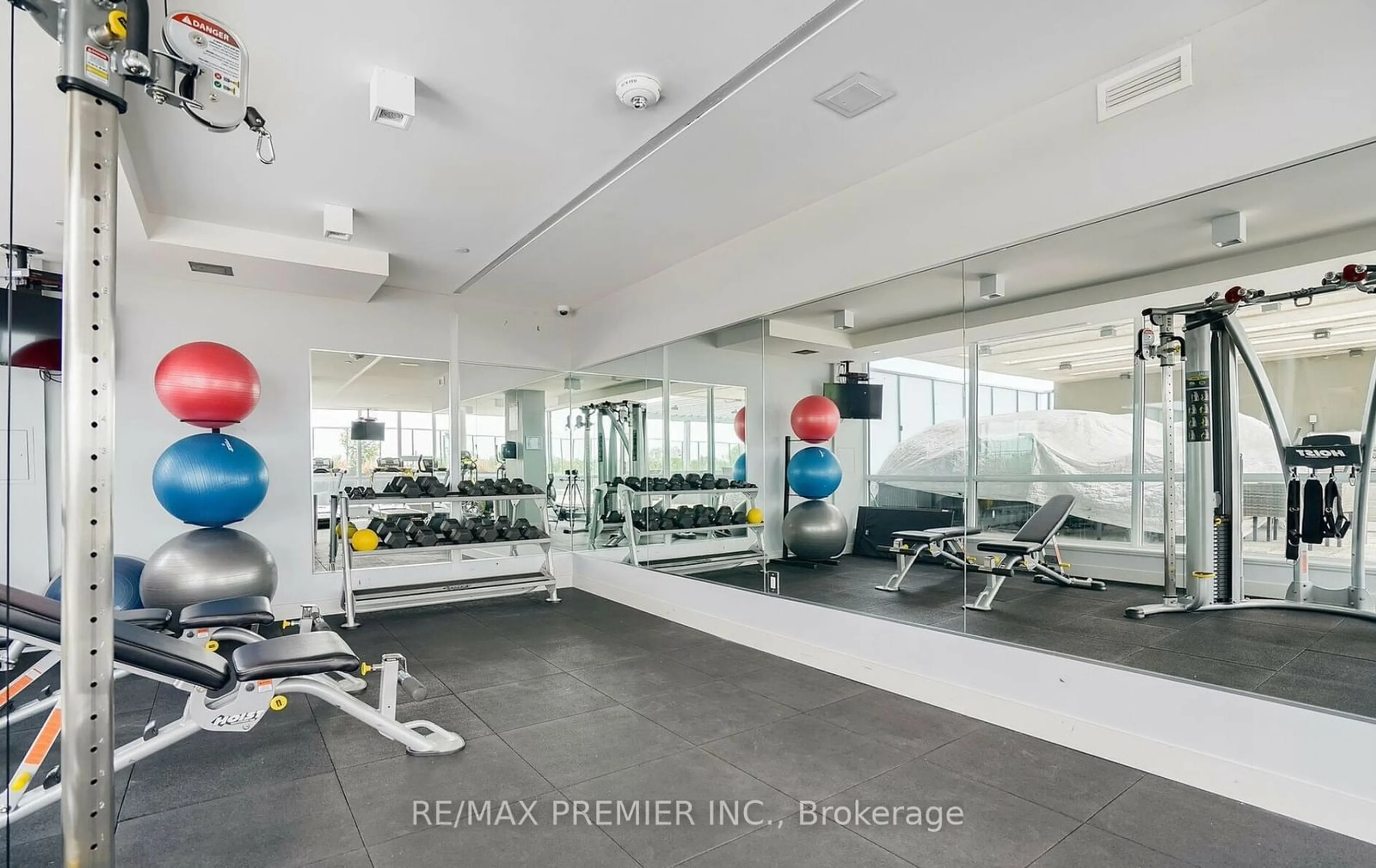 Gym or fitness room for 4800 Highway 7 #339, Vaughan Ontario L4L 1H8