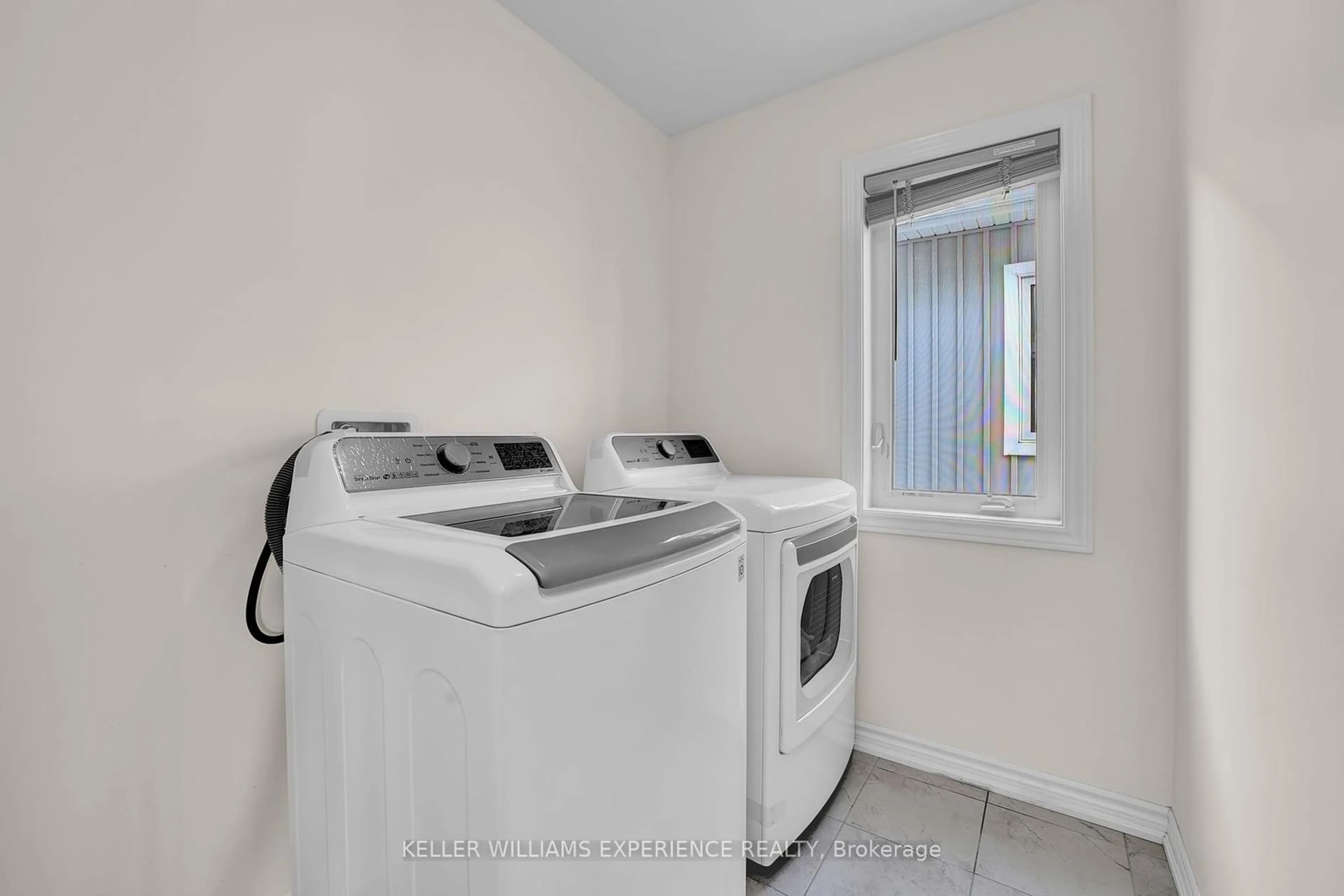 Laundry room for 78 Wagner Cres, Essa Ontario L3W 0R6