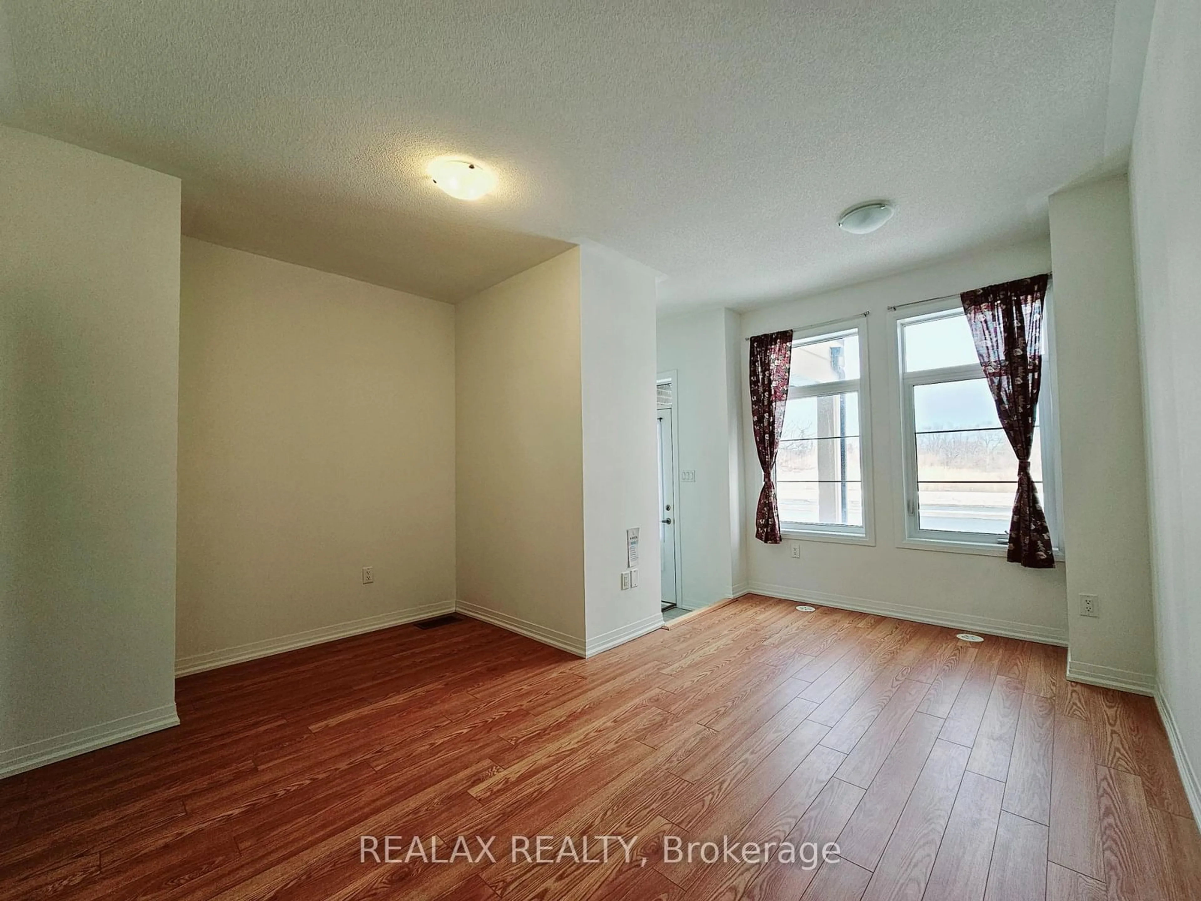 A pic of a room for 103 Carneros Way, Markham Ontario L6B 1R2