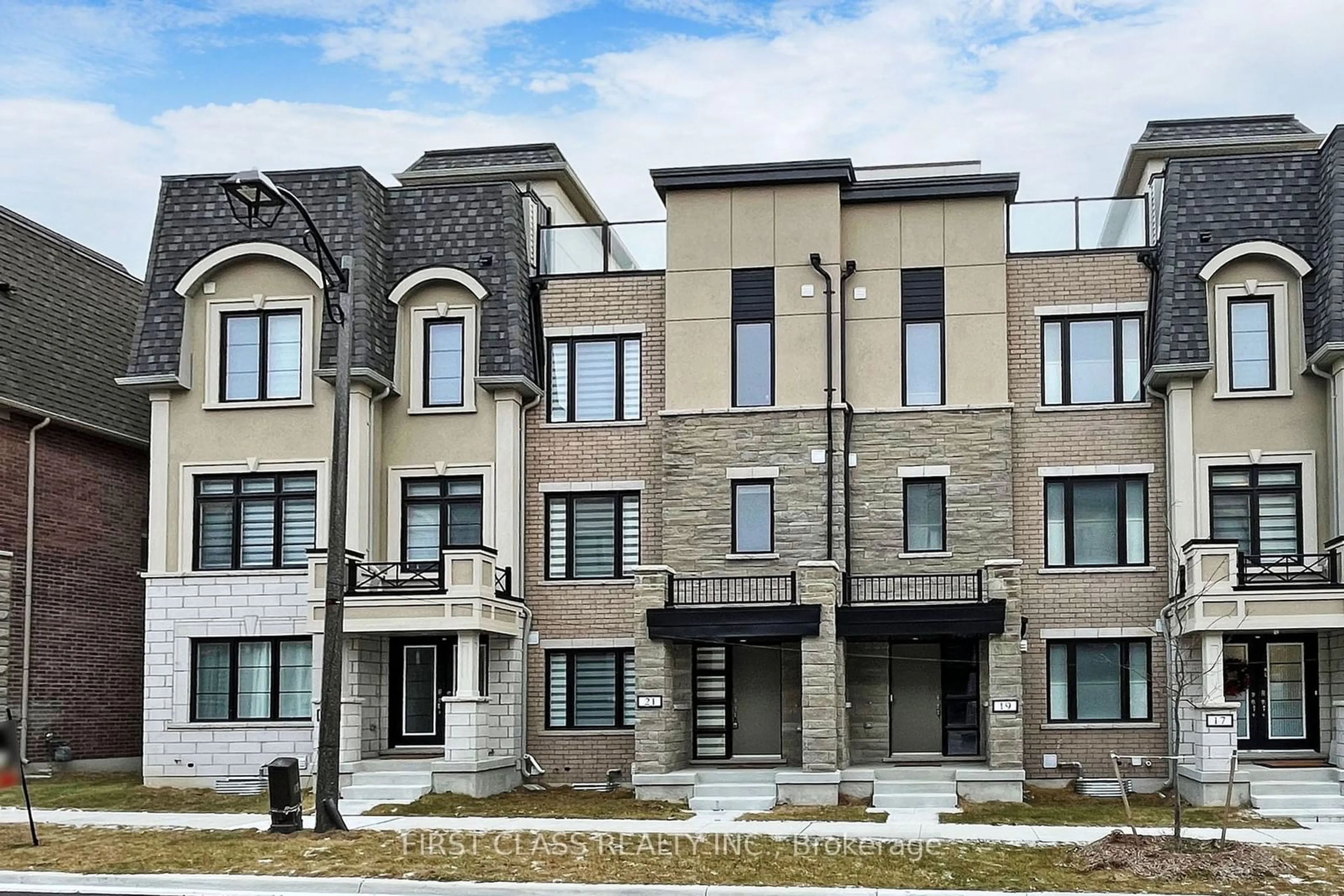 Home with brick exterior material, unknown for 21 Guardhouse Cres, Markham Ontario L6C 3J7