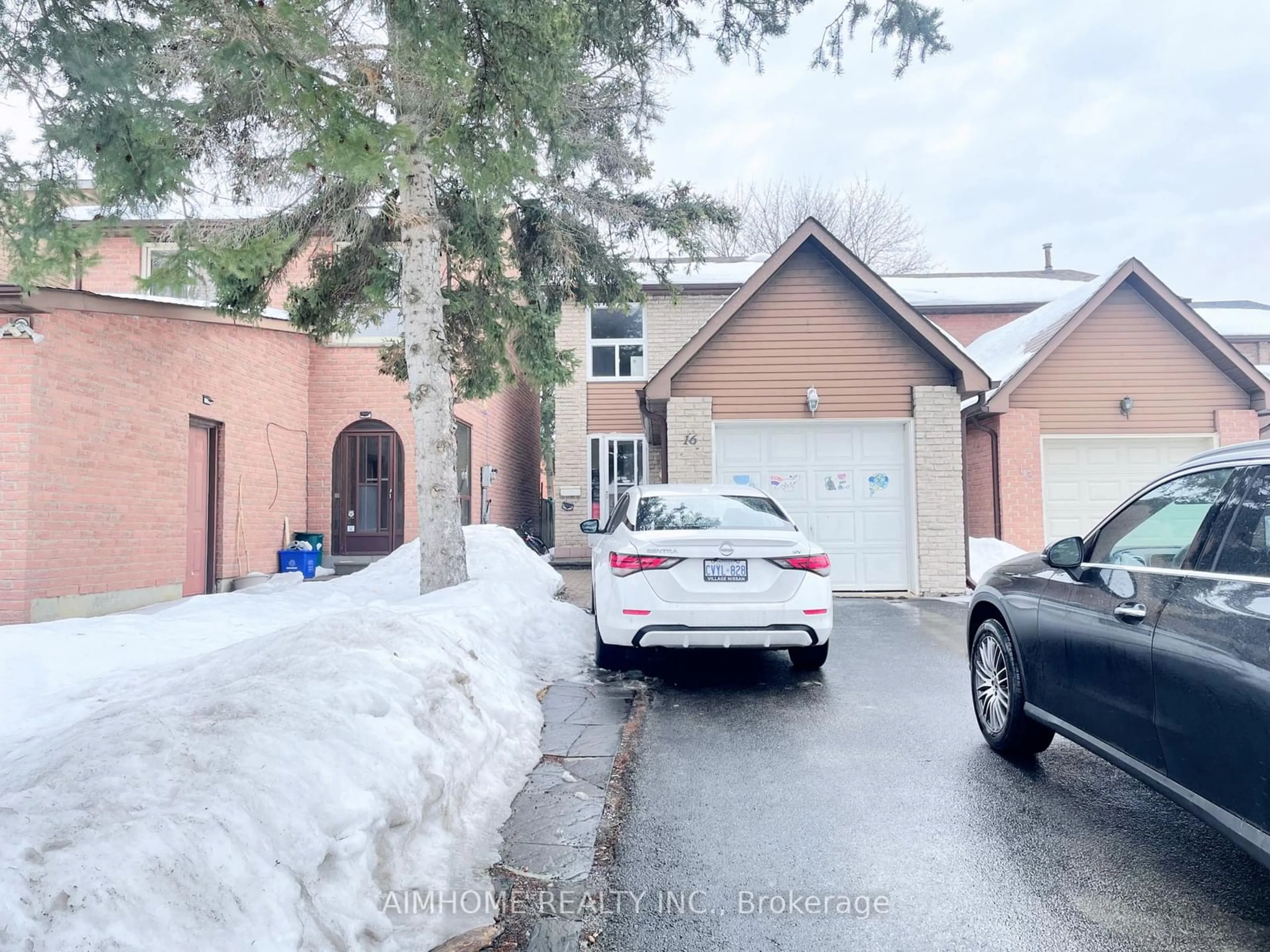 Unknown for 16 Upton Cres, Markham Ontario L3R 3T4