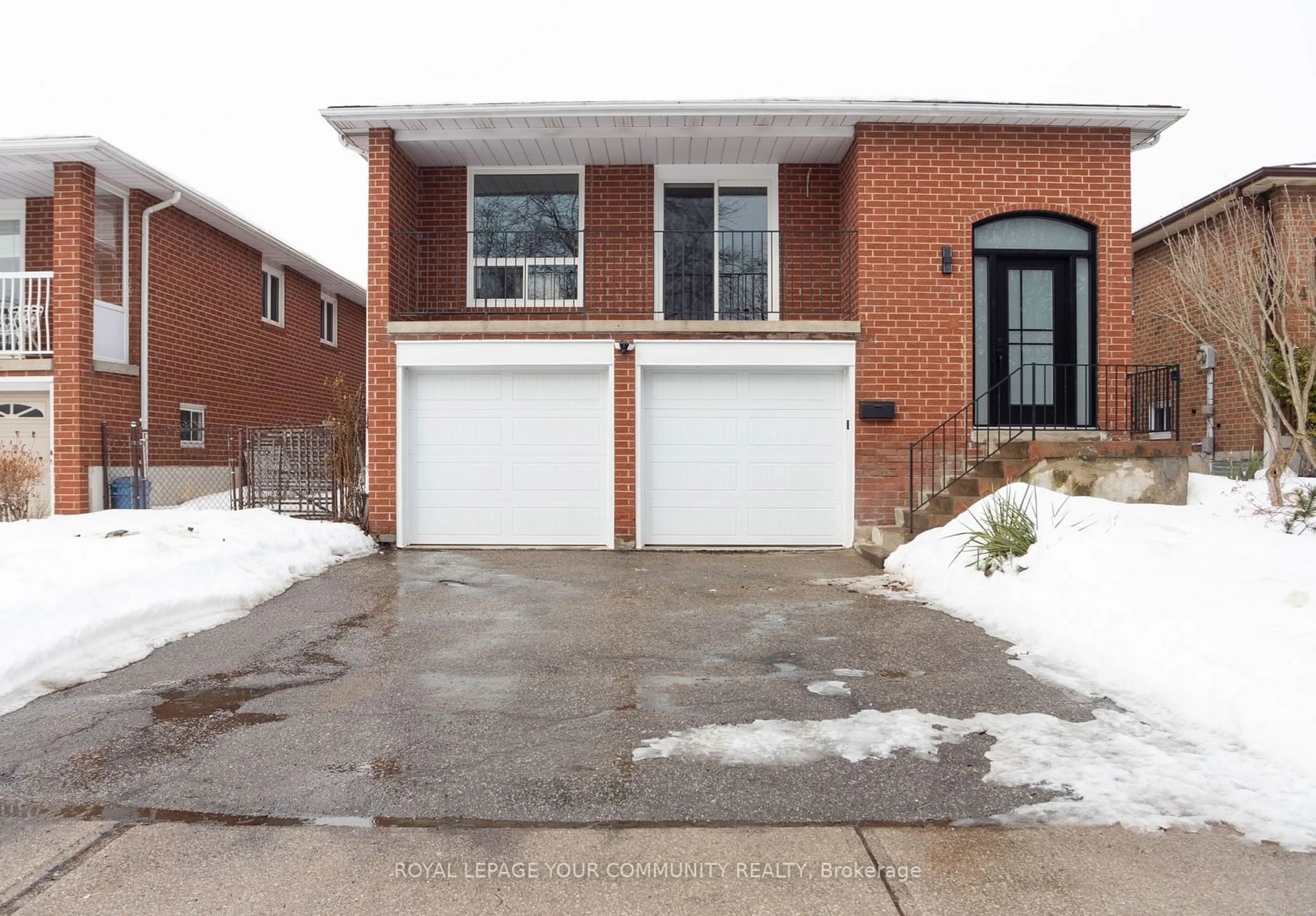 Home with brick exterior material, street for 76 Cherry Hills Rd, Vaughan Ontario L4K 1M4