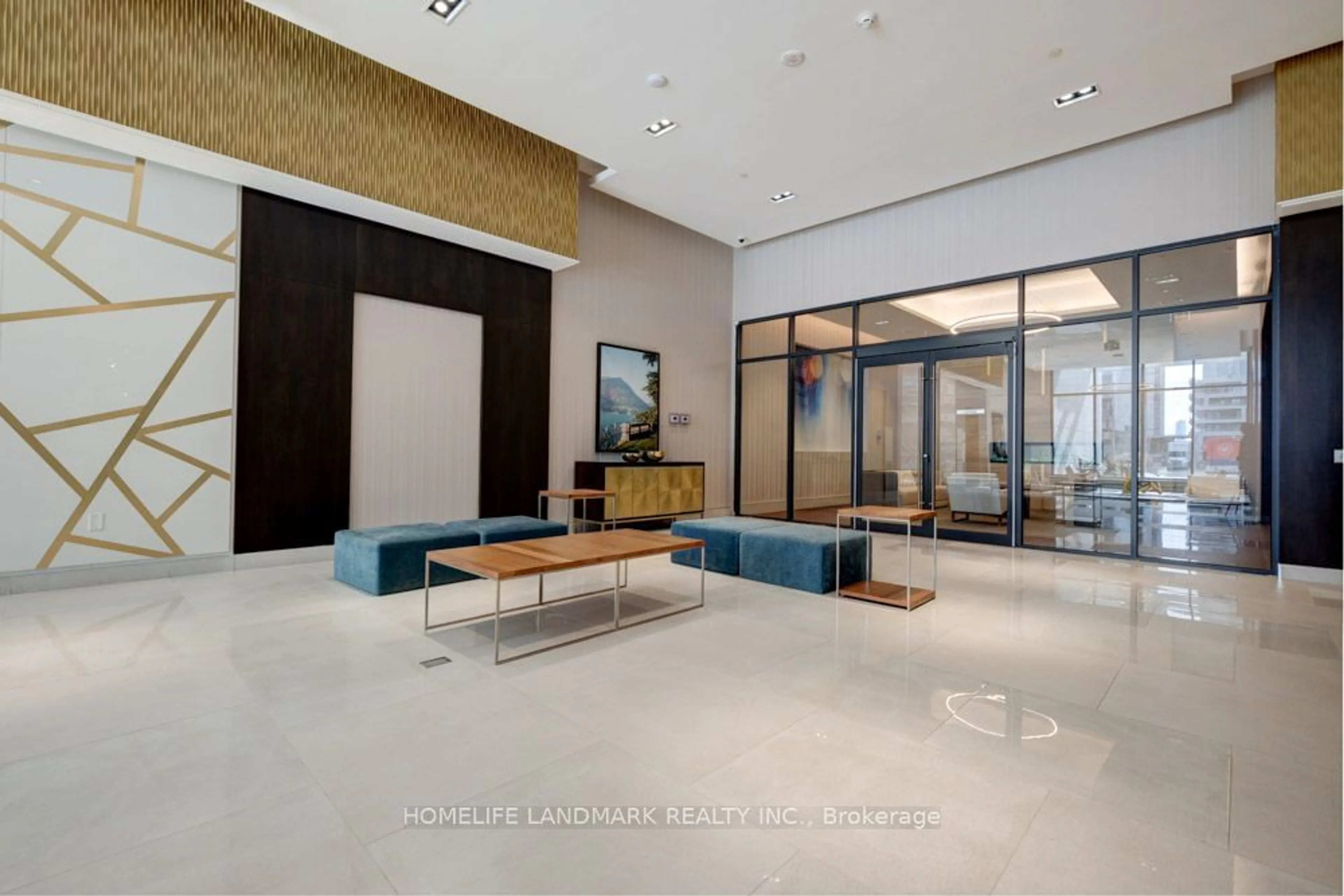 Lobby for 9000 Jane St #PH219, Vaughan Ontario L4K 0M6