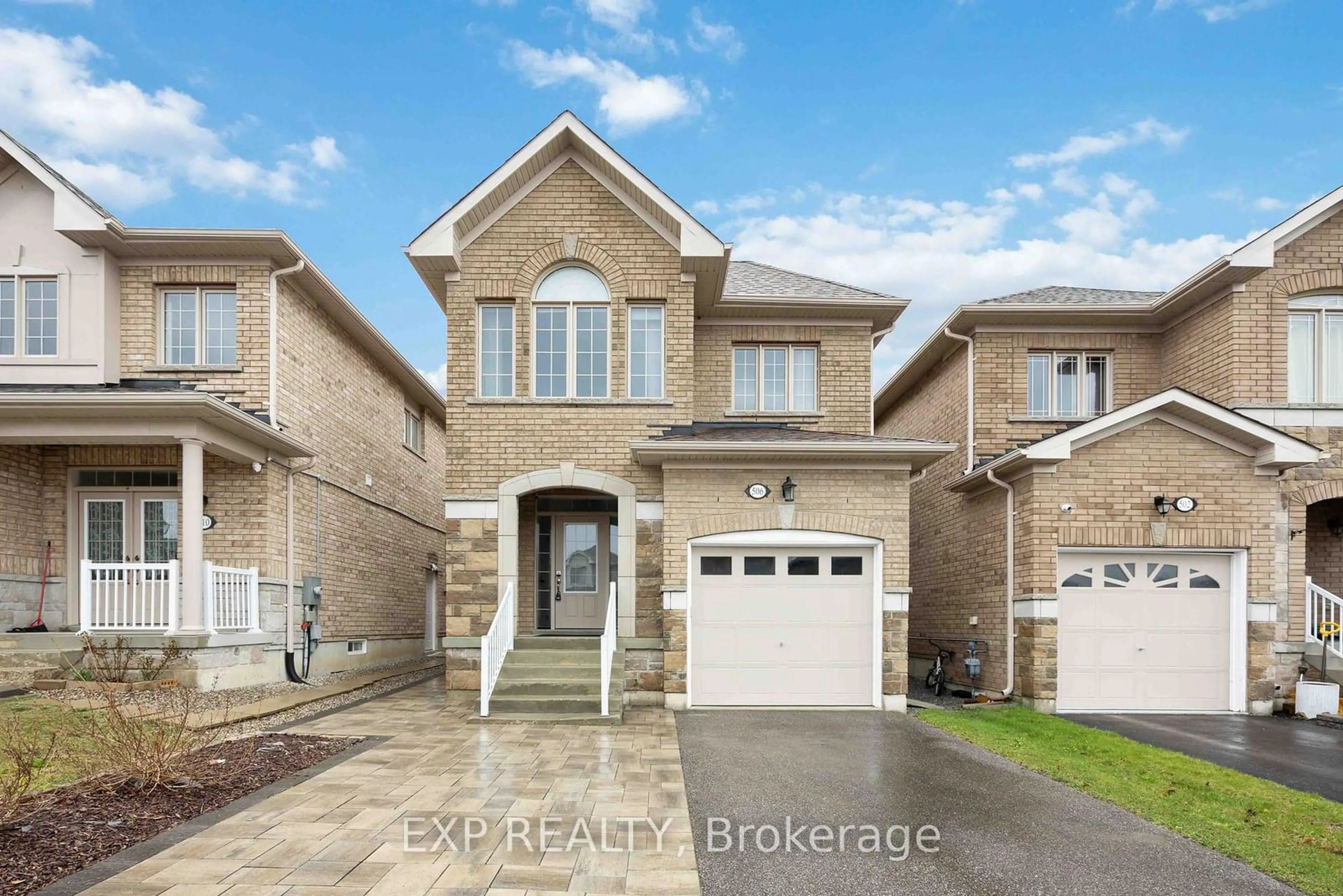 Home with brick exterior material, street for 506 Rita's Ave, Newmarket Ontario L3X 2E8