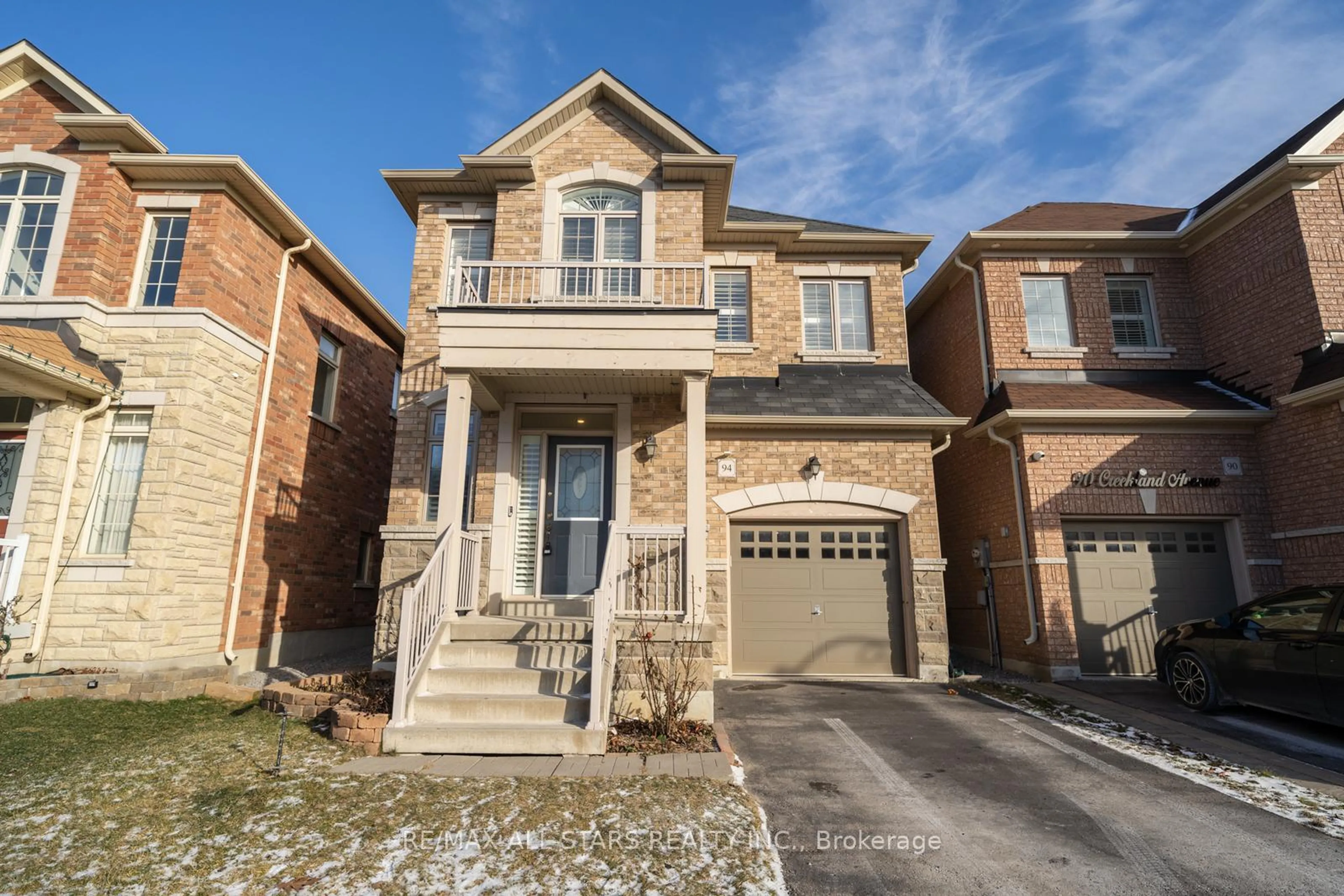 Home with brick exterior material, street for 94 Creekland Ave, Whitchurch-Stouffville Ontario L4A 0B2