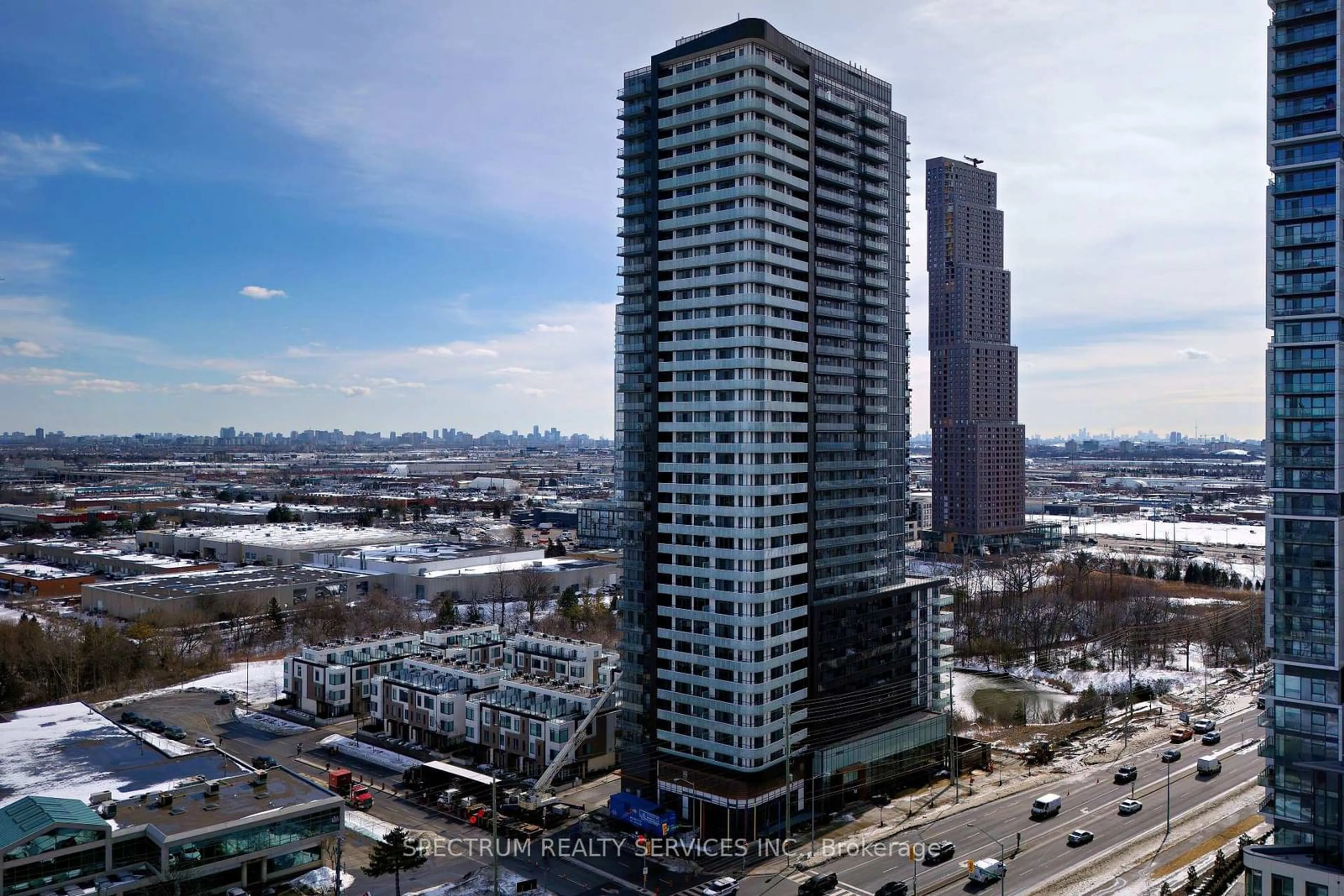 A pic from outside/outdoor area/front of a property/back of a property/a pic from drone, city buildings view from balcony for 7895 JANE St #2110, Vaughan Ontario L4K 0K2