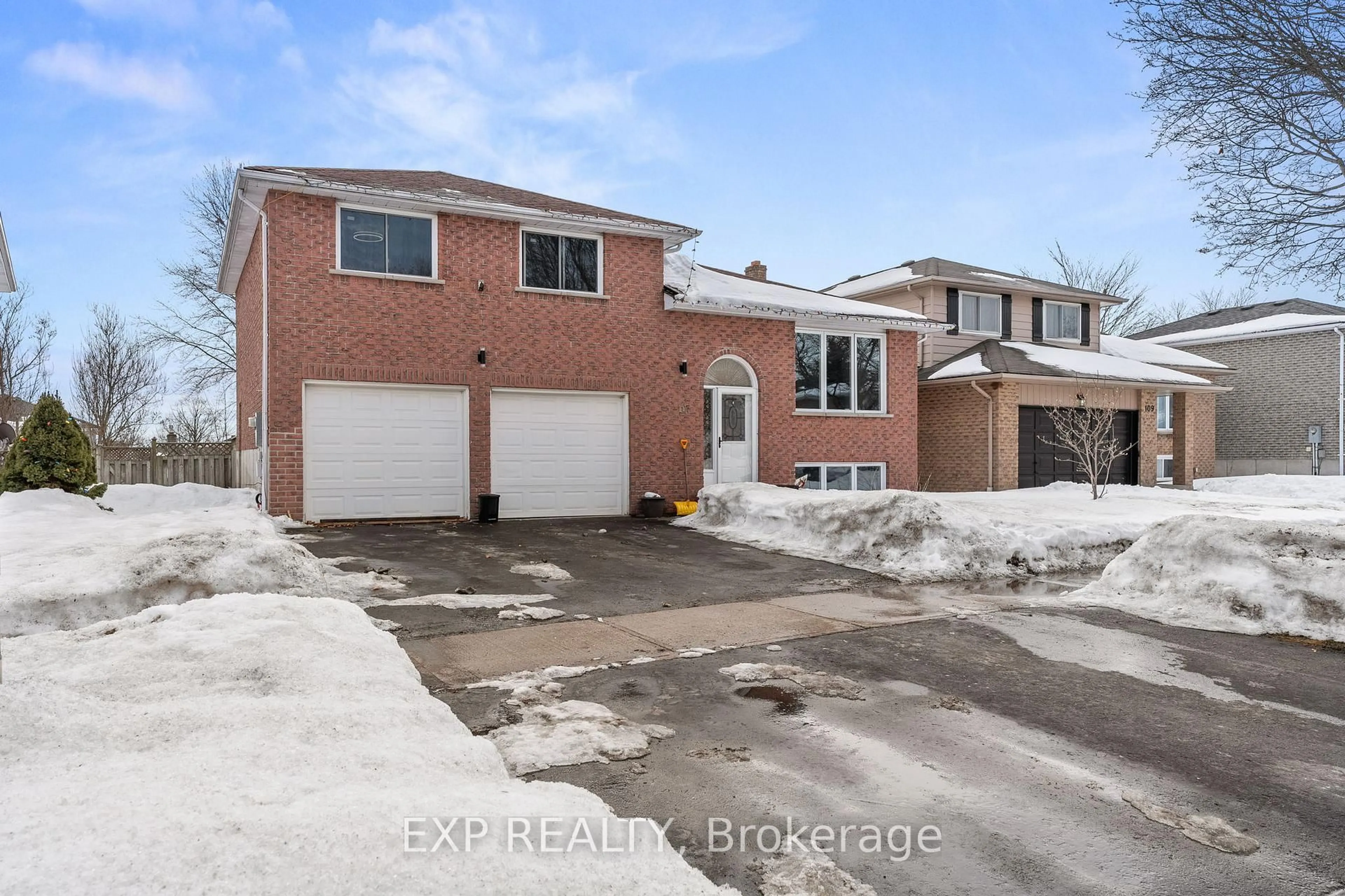 Unknown for 107 Imperial Cres, Bradford West Gwillimbury Ontario L3Z 2N6