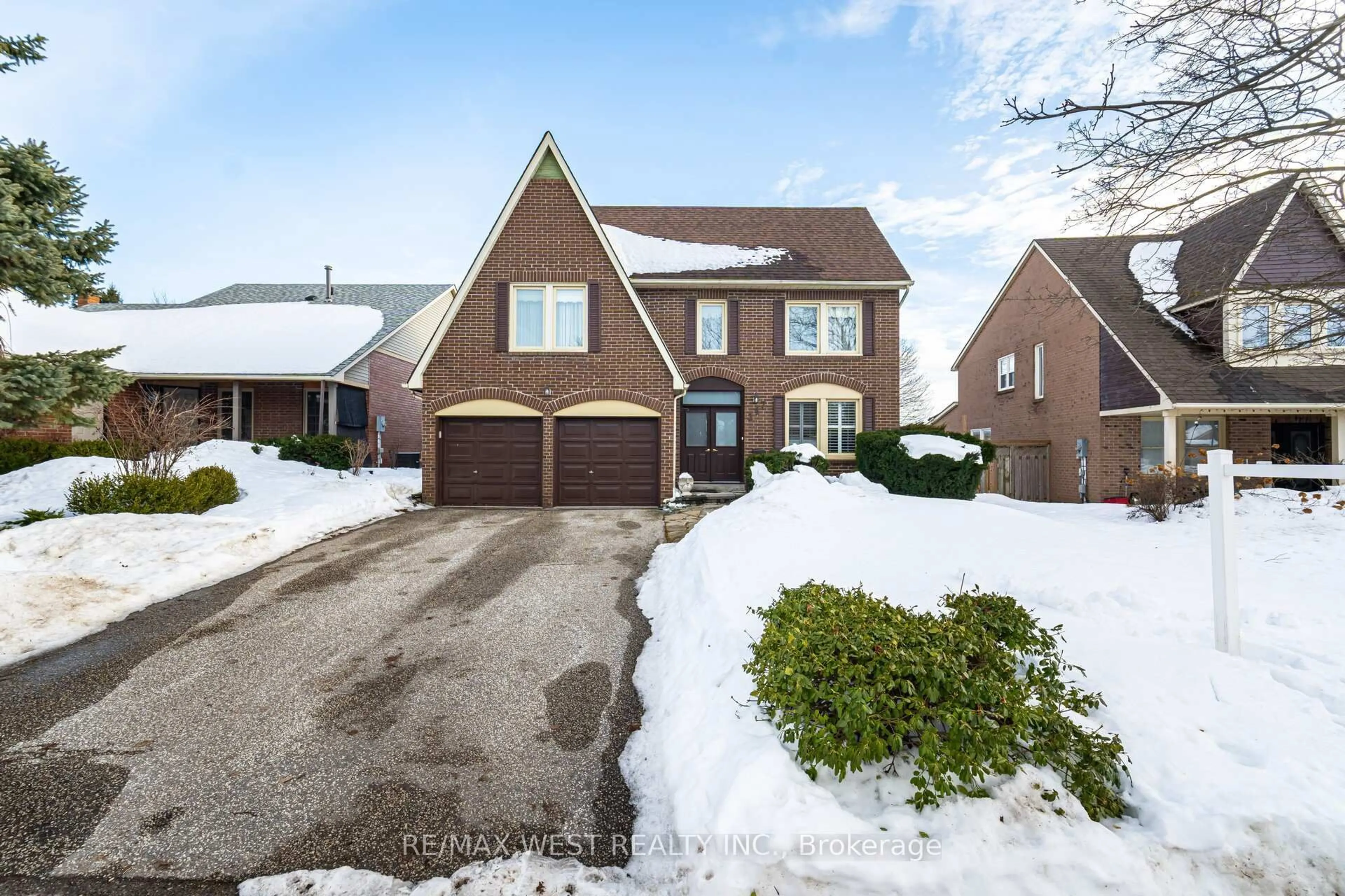 Home with brick exterior material, street for 247 John Bowser Cres, Newmarket Ontario L3Y 7N7