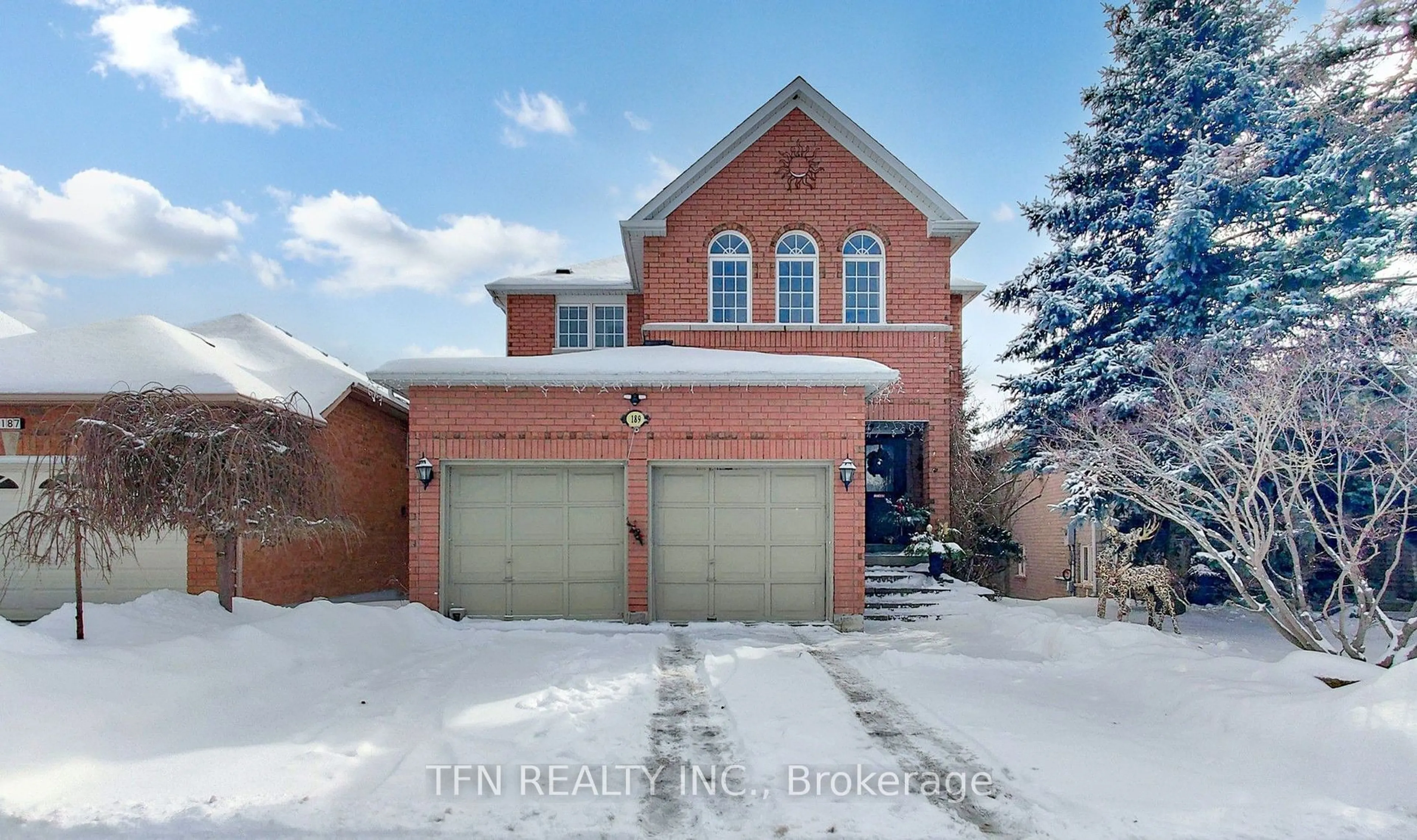 Home with brick exterior material, street for 189 Humberland Dr, Richmond Hill Ontario L4E 3S9