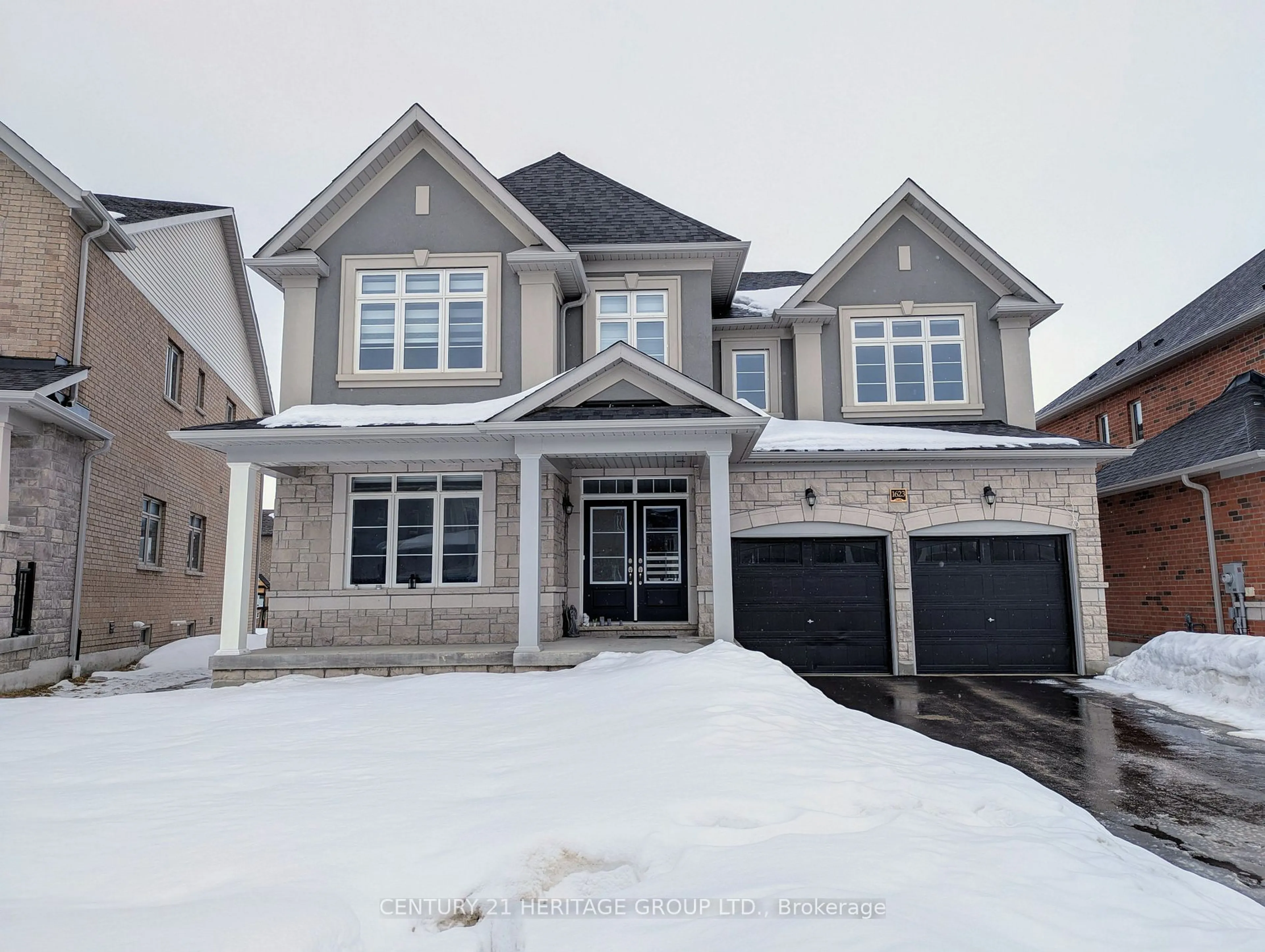 Home with brick exterior material, street for 1623 Corsal Crt, Innisfil Ontario L9S 0P8