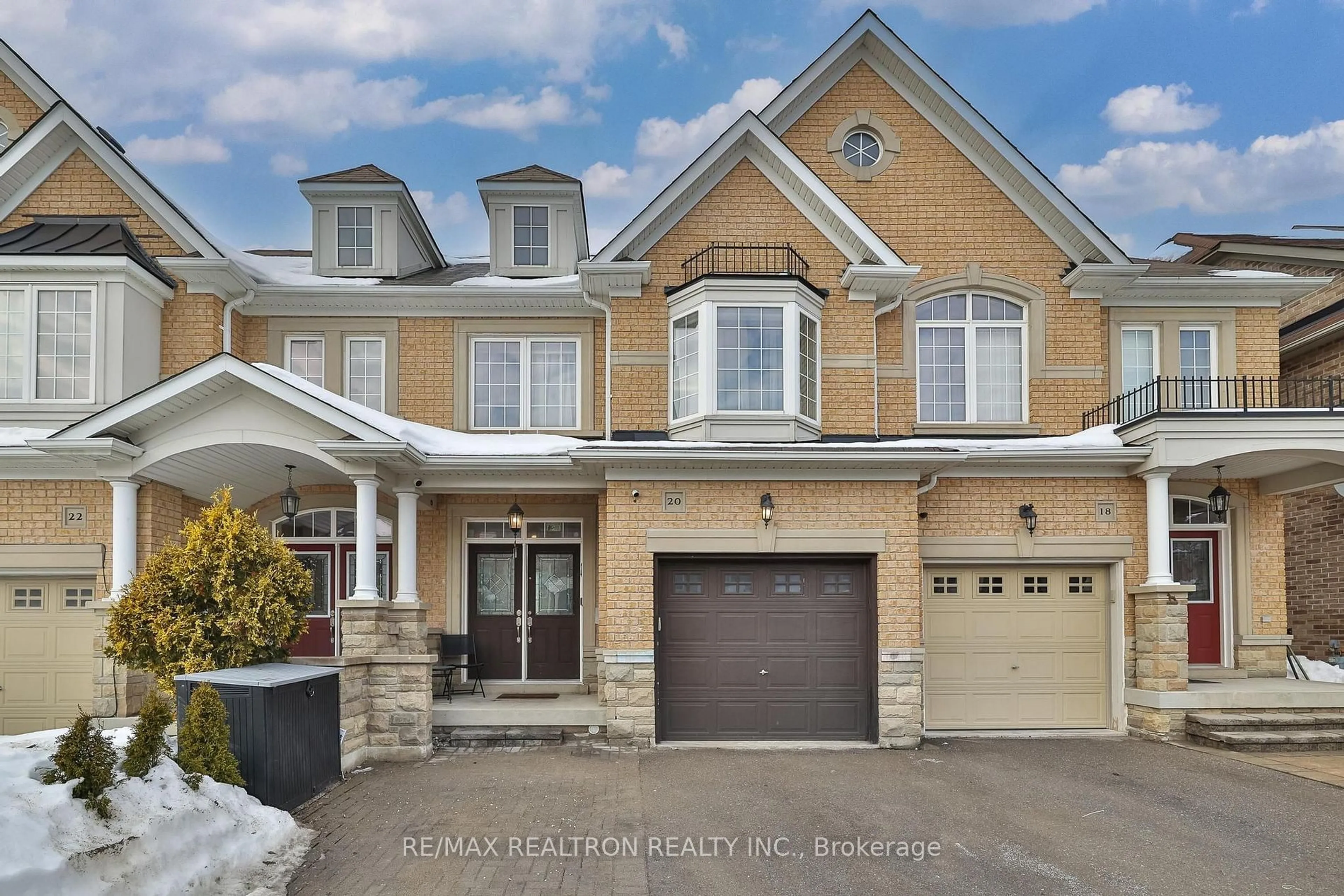 Home with brick exterior material, street for 20 Millhouse Crt, Vaughan Ontario L6A 4P6