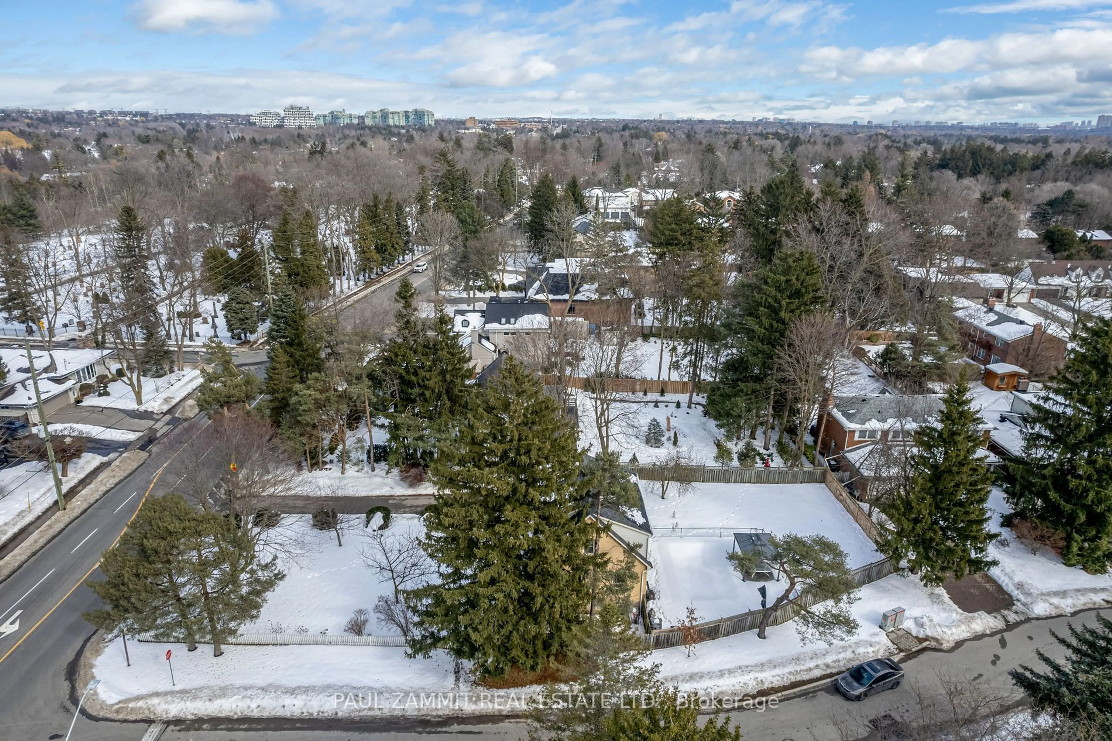 A pic from outside/outdoor area/front of a property/back of a property/a pic from drone, forest/trees view for 35 John St, Markham Ontario L3T 1Y1