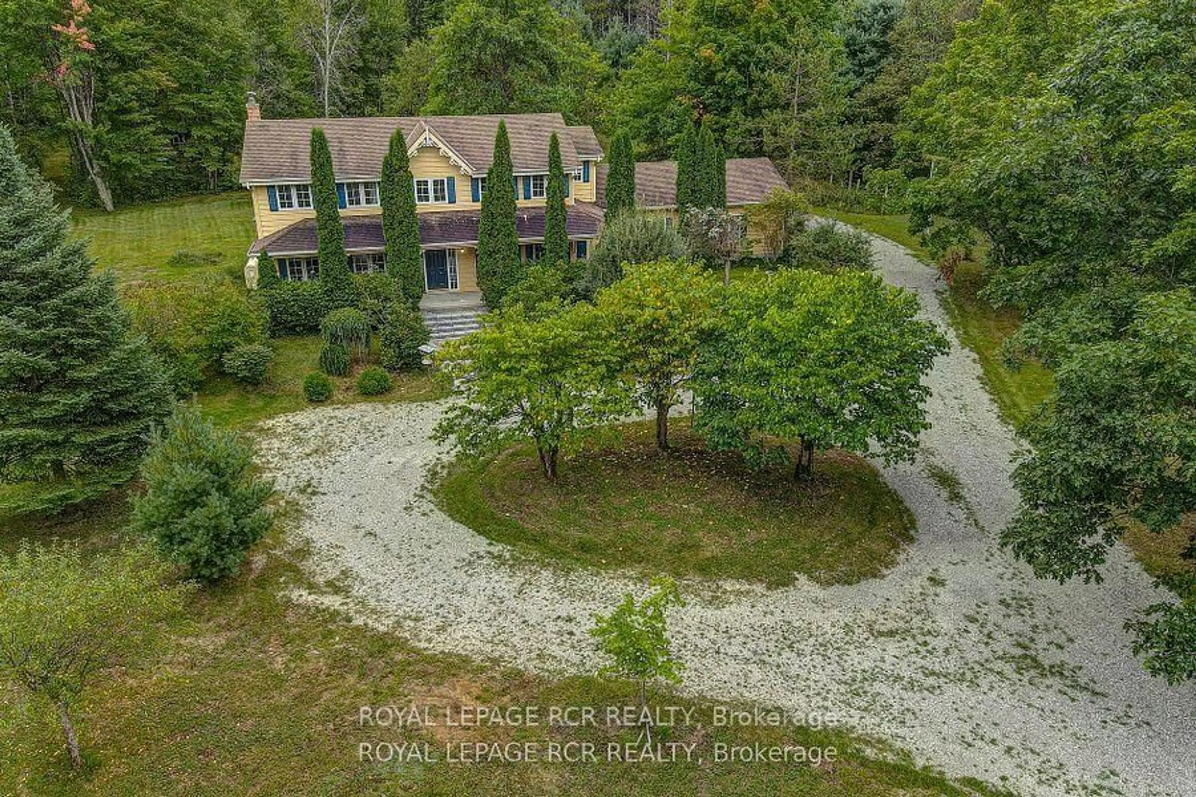 A pic from outside/outdoor area/front of a property/back of a property/a pic from drone, forest/trees view for 3445 14th Line, Innisfil Ontario L0L 1L0