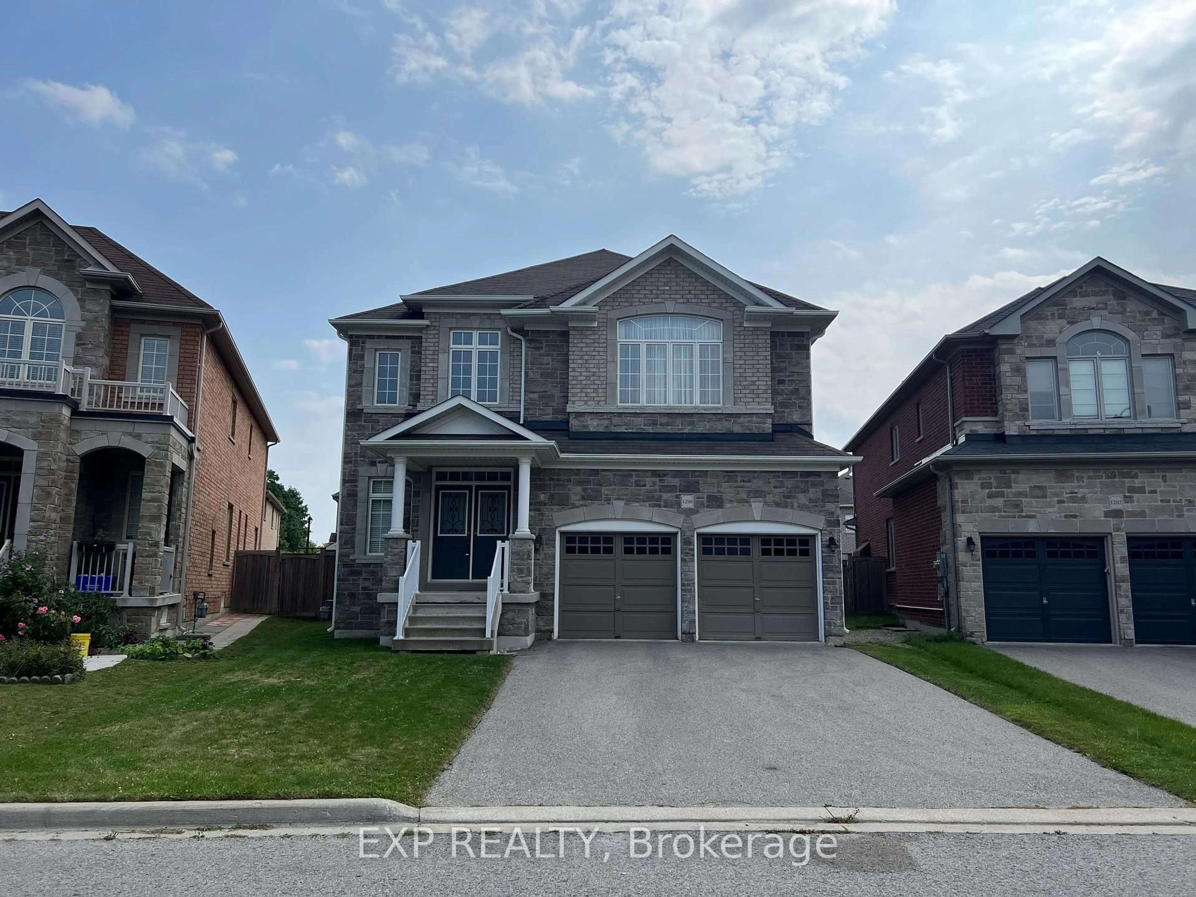 Home with brick exterior material, street for 1206 Mccron Cres, Newmarket Ontario L3X 0C8