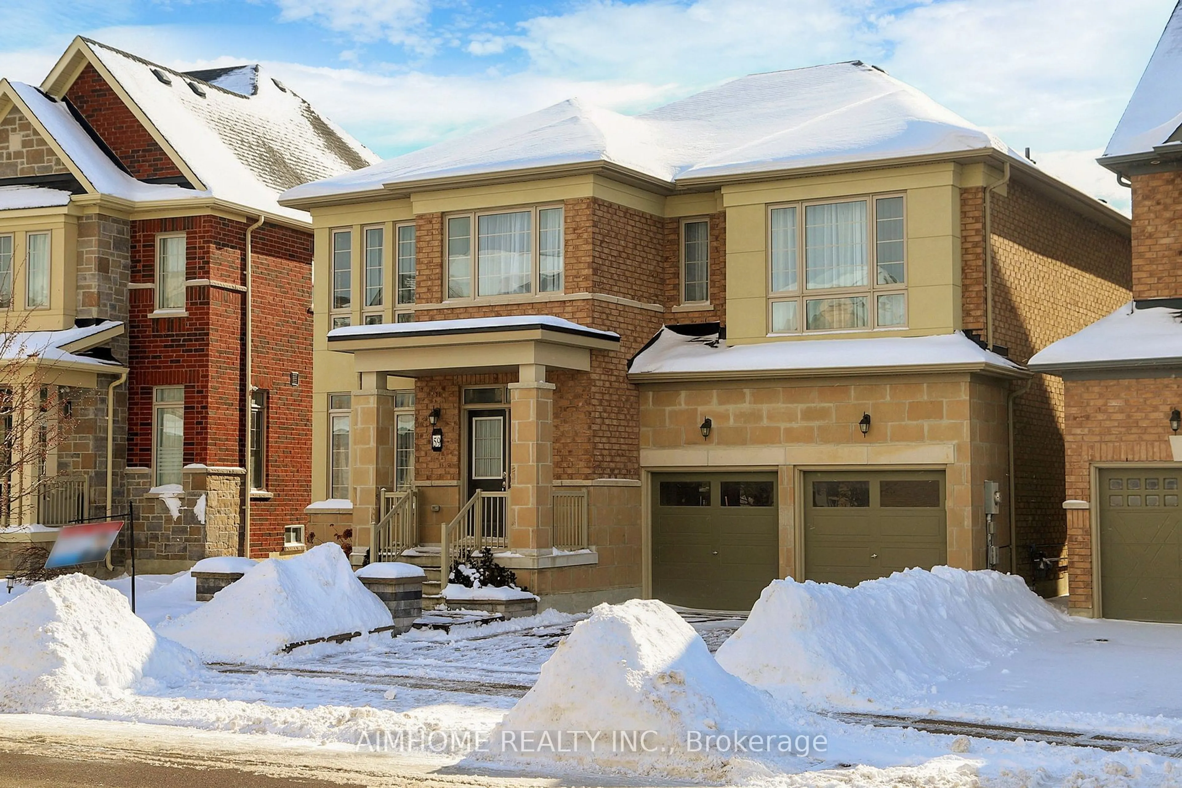 Home with brick exterior material, street for 59 Frederick Pearson St, East Gwillimbury Ontario L9N 0R8