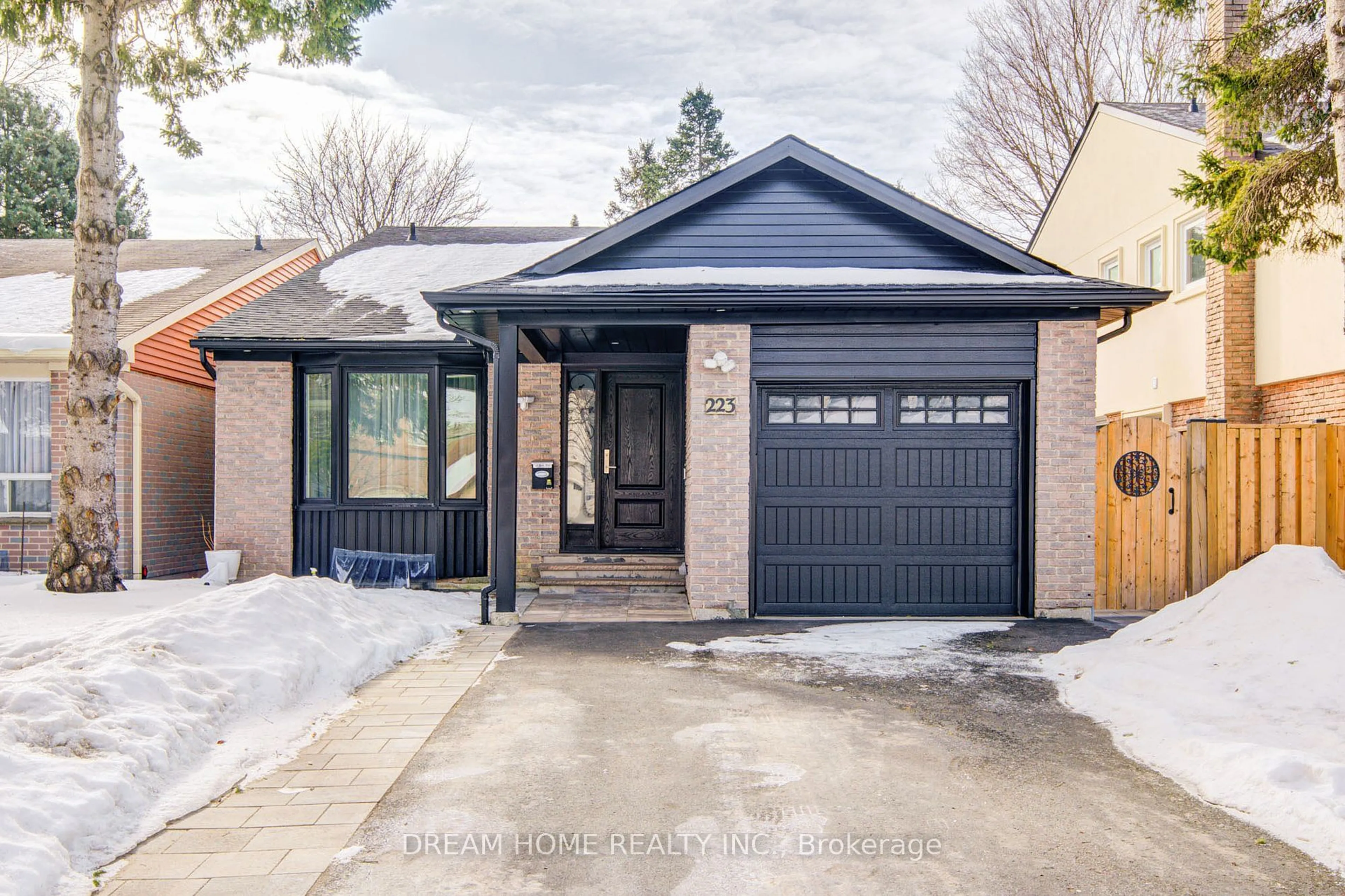 Home with brick exterior material, street for 223 Weldrick Rd, Richmond Hill Ontario L4C 5J2