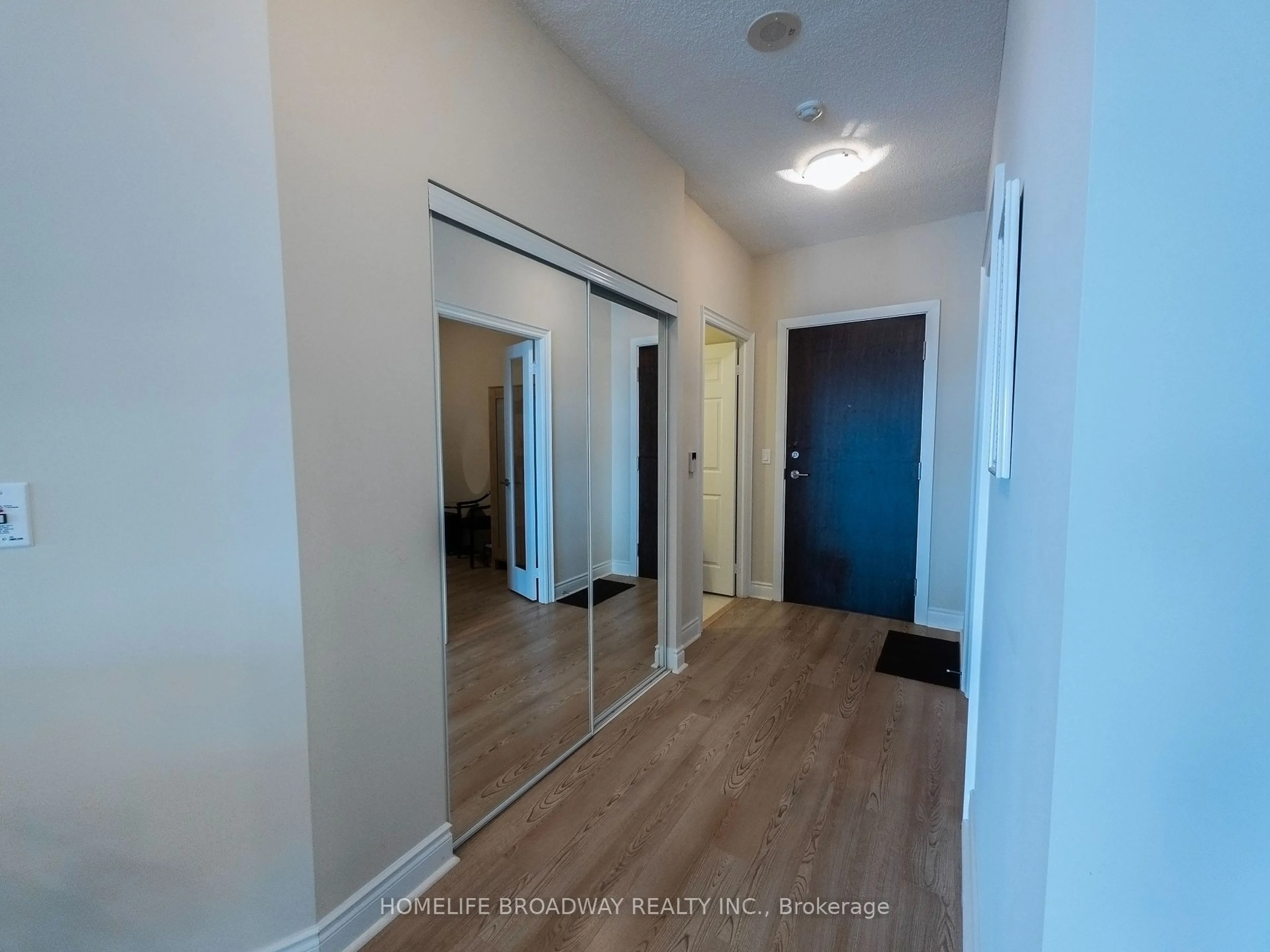 Indoor entryway for 23 Cox Blvd #263, Markham Ontario L3R 7Z9