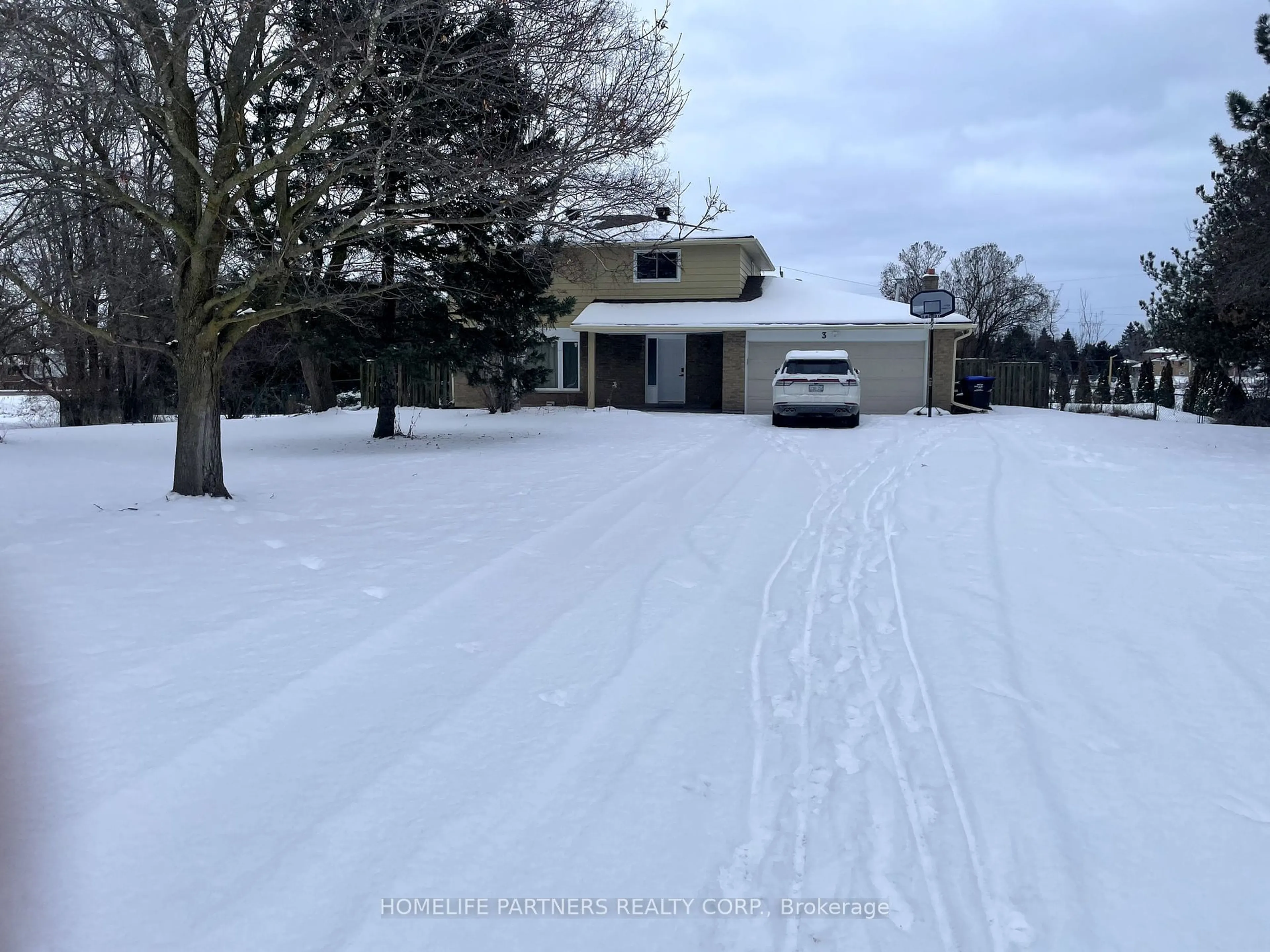 A pic from outside/outdoor area/front of a property/back of a property/a pic from drone, street for 3 Simon Dr, Adjala-Tosorontio Ontario L0G 1L0