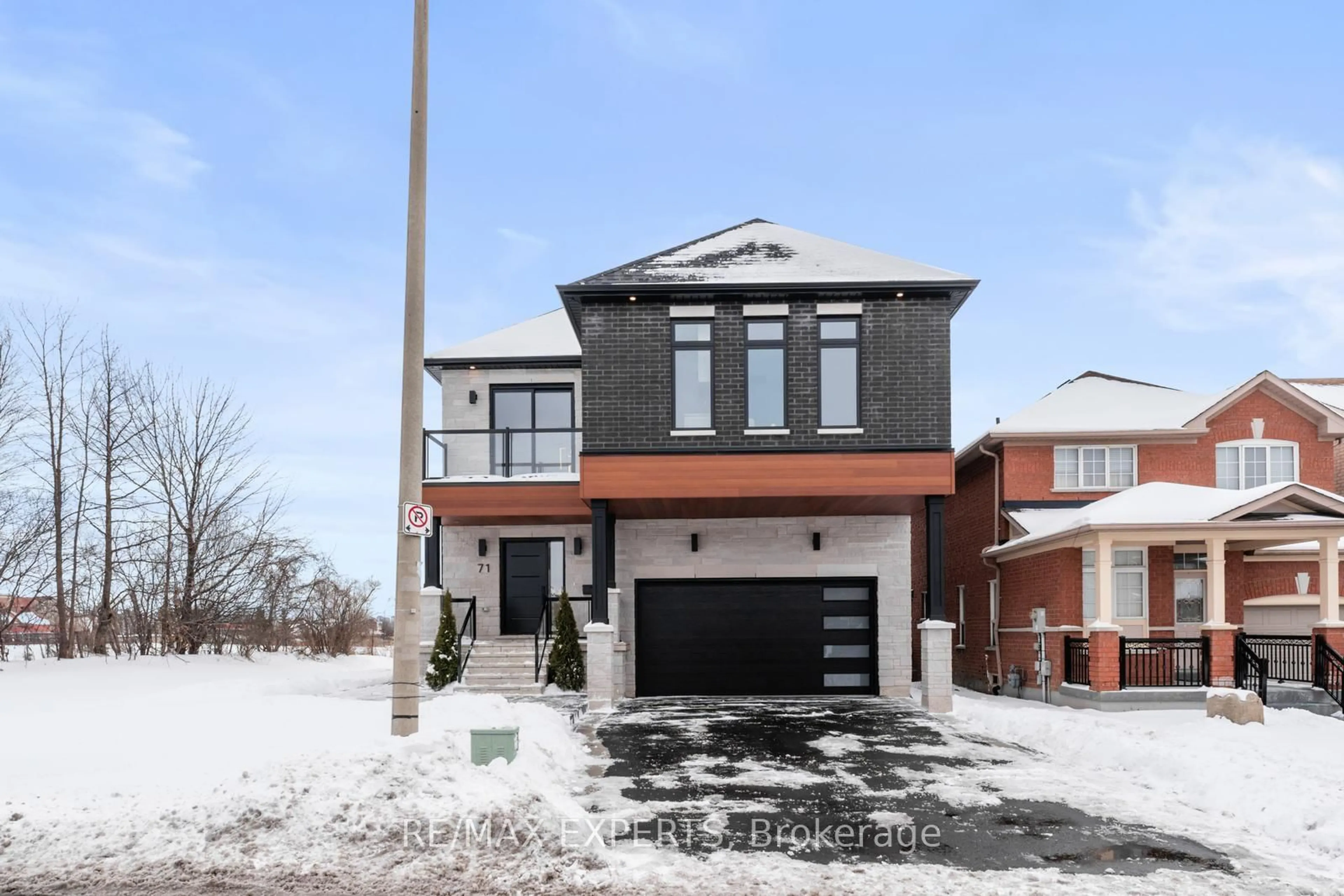 Home with brick exterior material, street for 71 Hawkview Blvd, Vaughan Ontario L4H 2E2