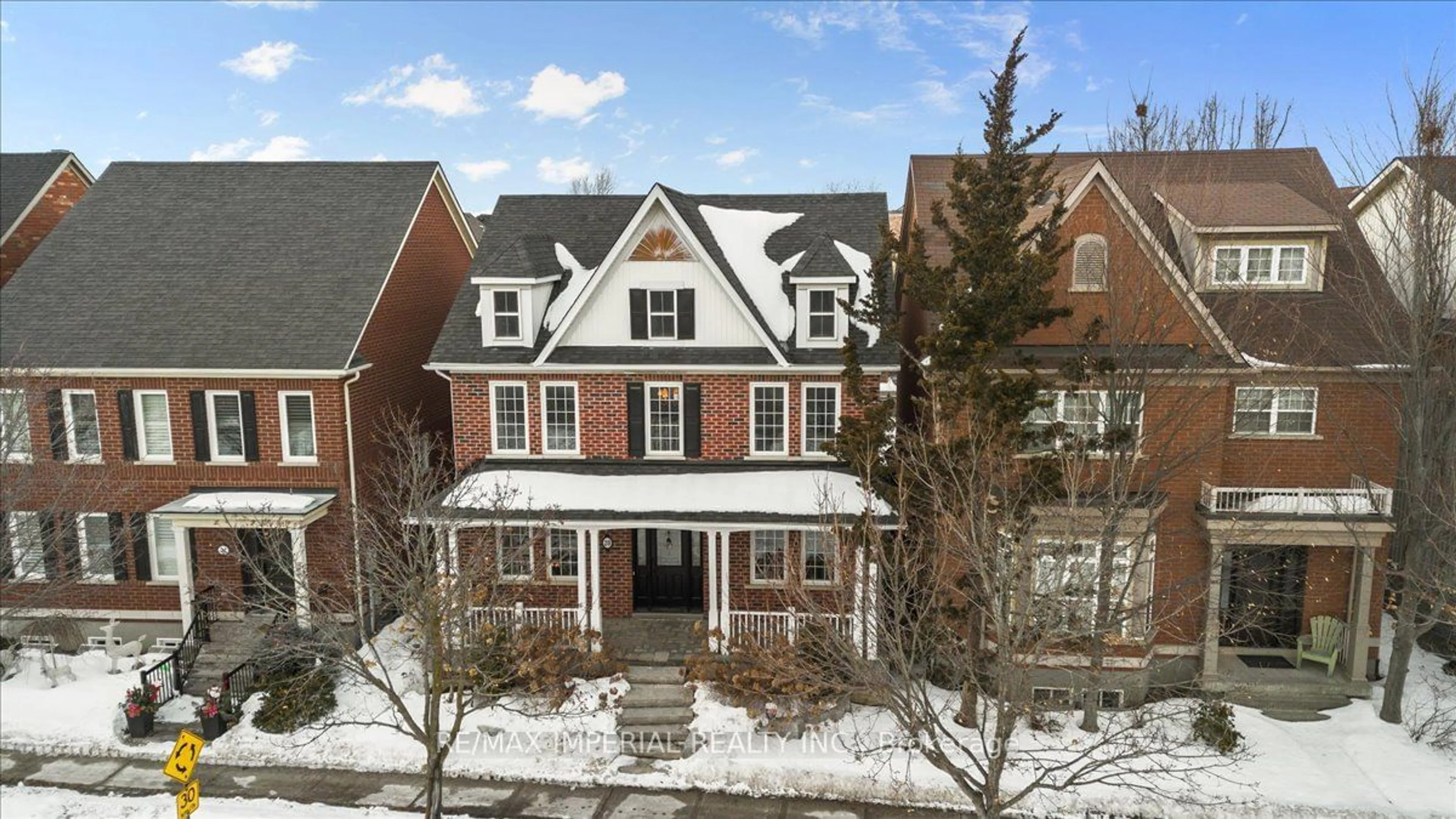 A pic from outside/outdoor area/front of a property/back of a property/a pic from drone, street for 20 Angus Glen Blvd, Markham Ontario L6C 1Z1