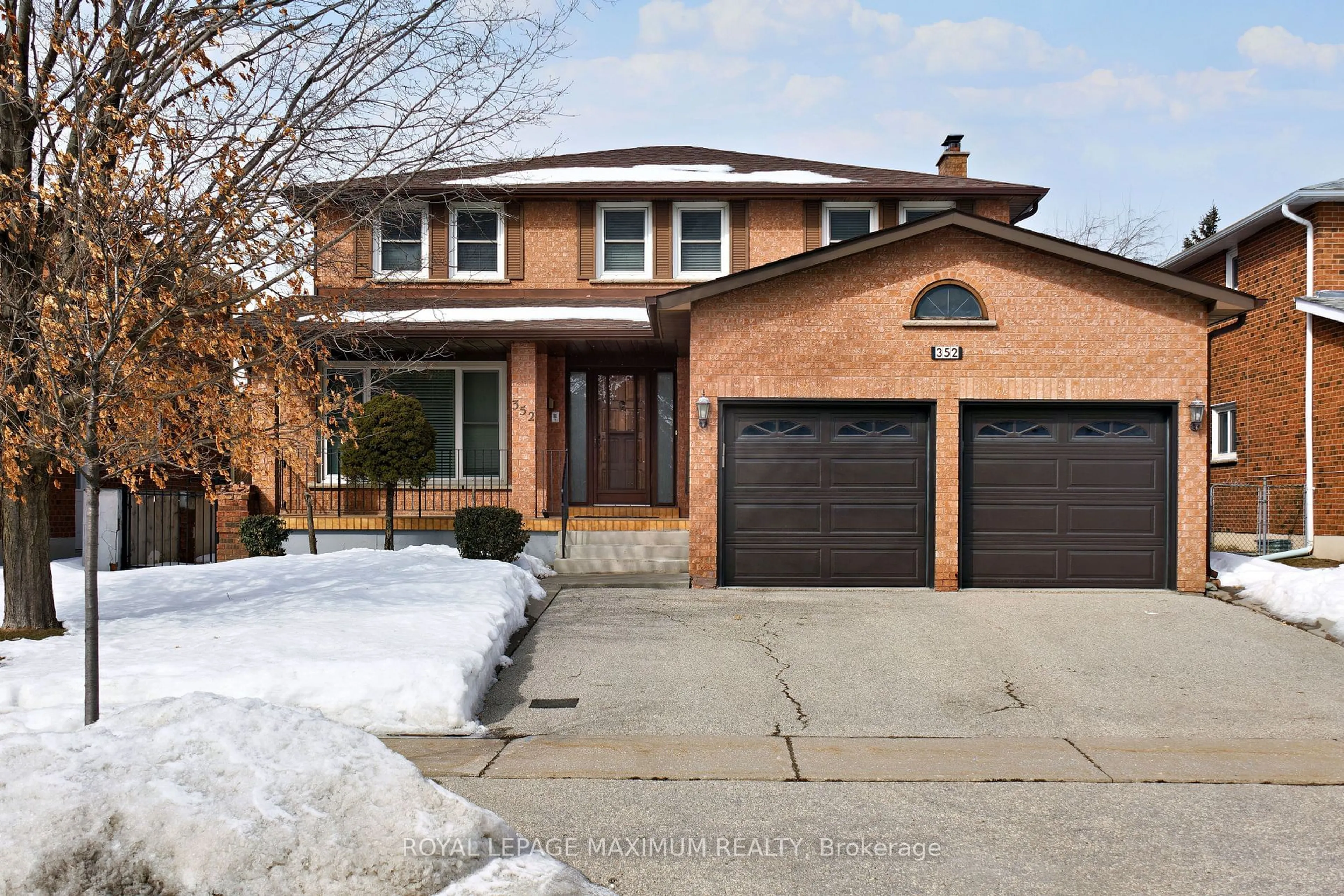 Home with brick exterior material, street for 352 Forest Dr, Vaughan Ontario L4L 3T6