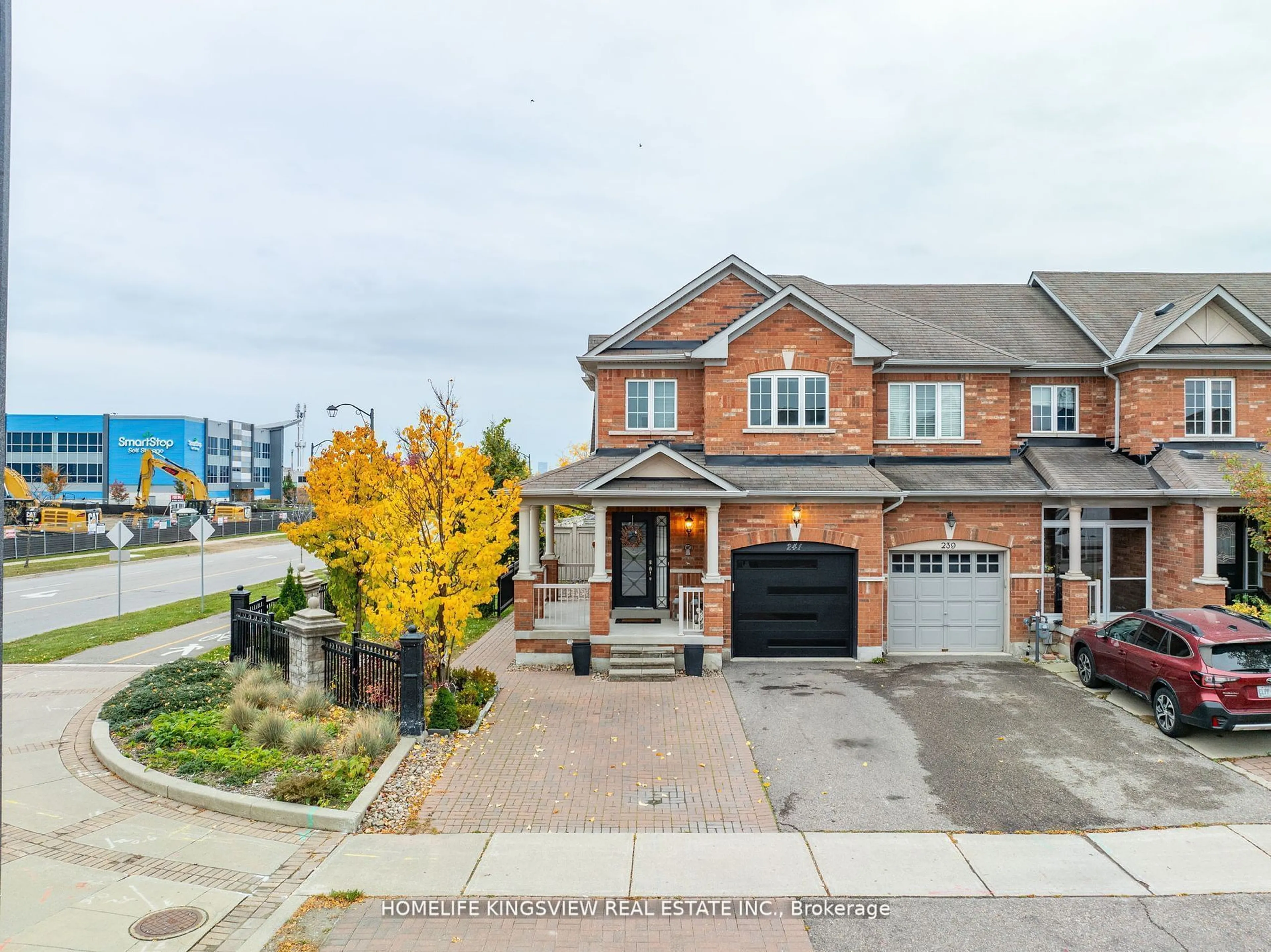 A pic from outside/outdoor area/front of a property/back of a property/a pic from drone, street for 241 Canada Dr, Vaughan Ontario L4H 0K2