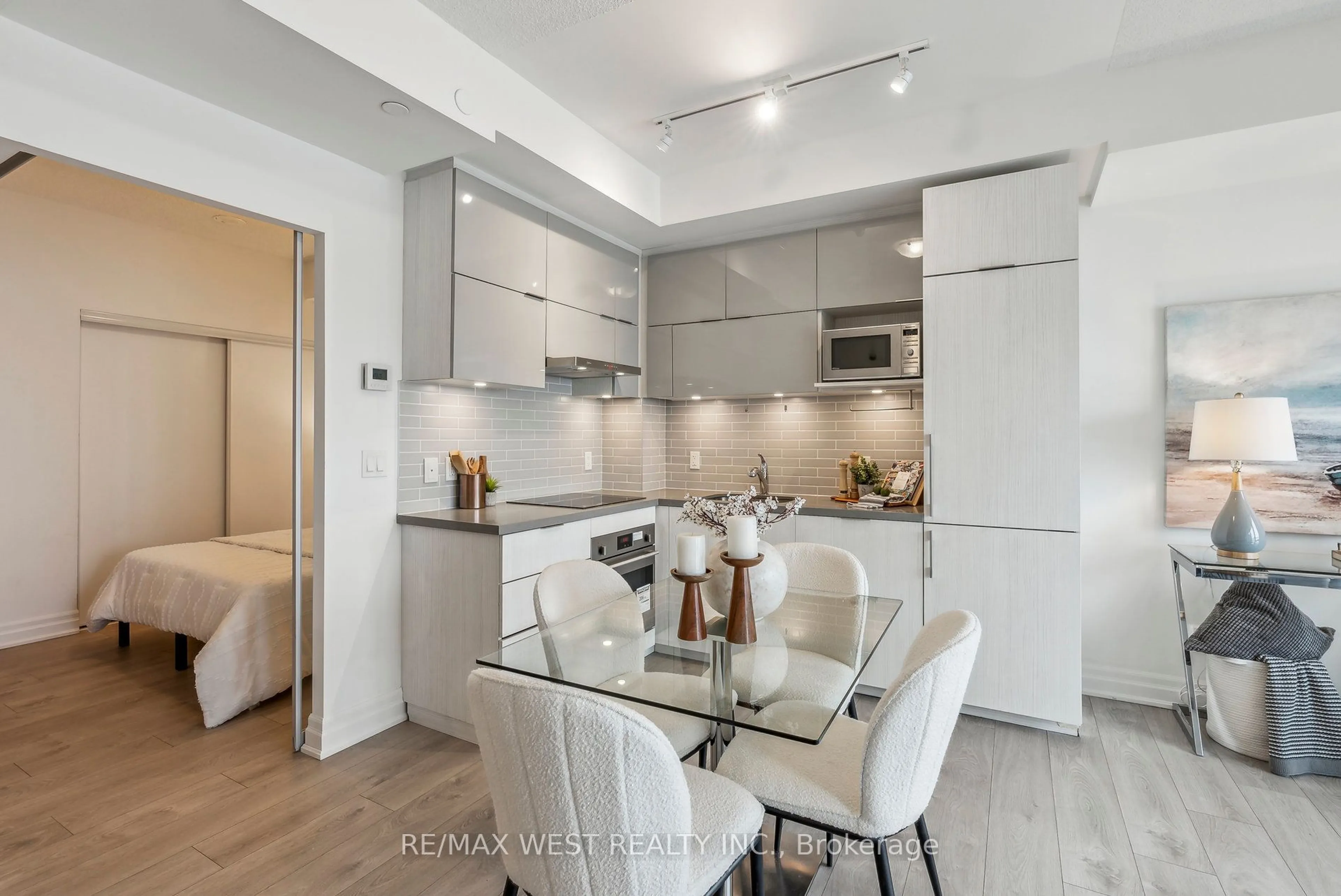 Open concept kitchen, unknown for 10 Rouge Valley Dr #1304A, Markham Ontario L6G 0G9