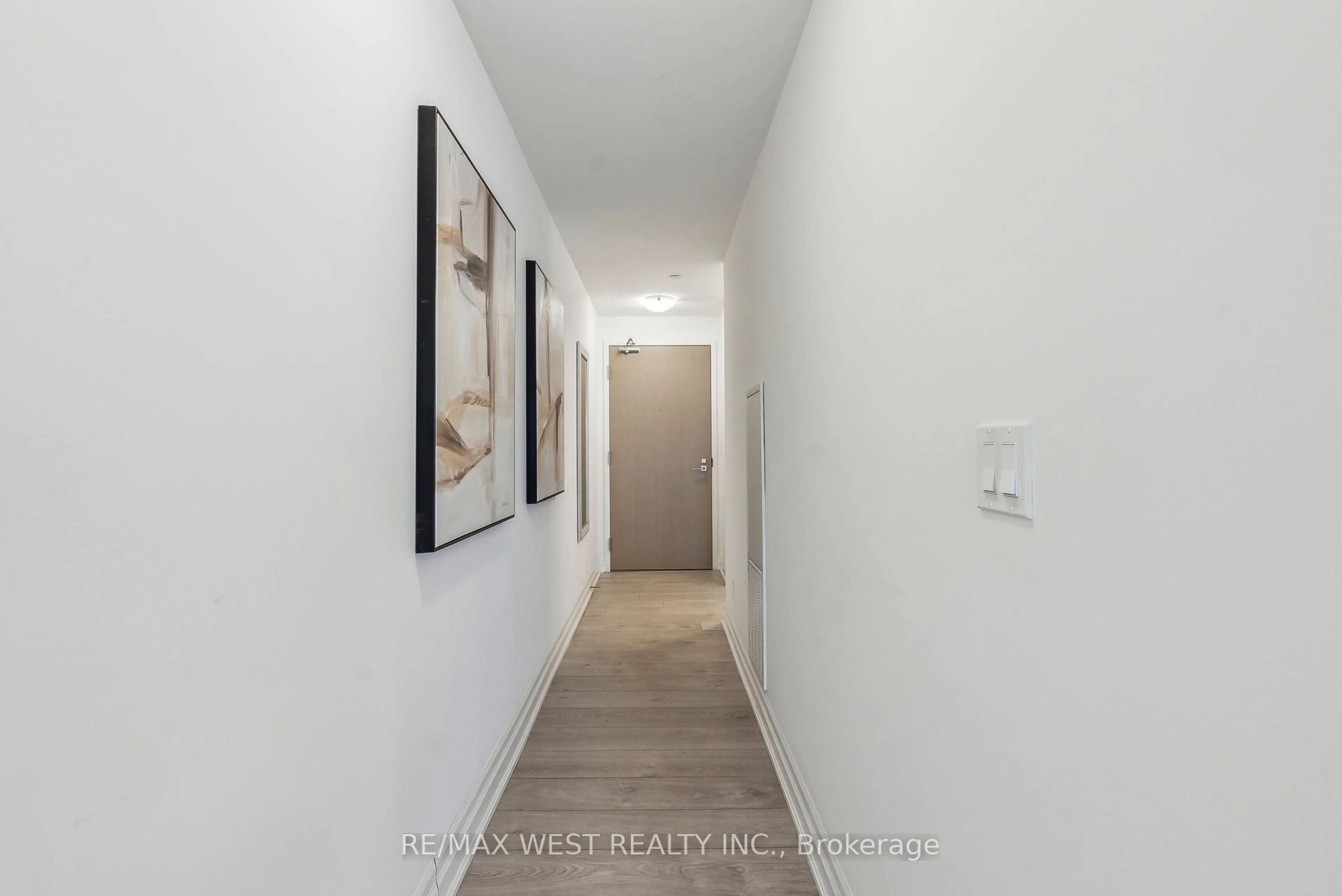 Indoor entryway for 10 Rouge Valley Dr #1304A, Markham Ontario L6G 0G9