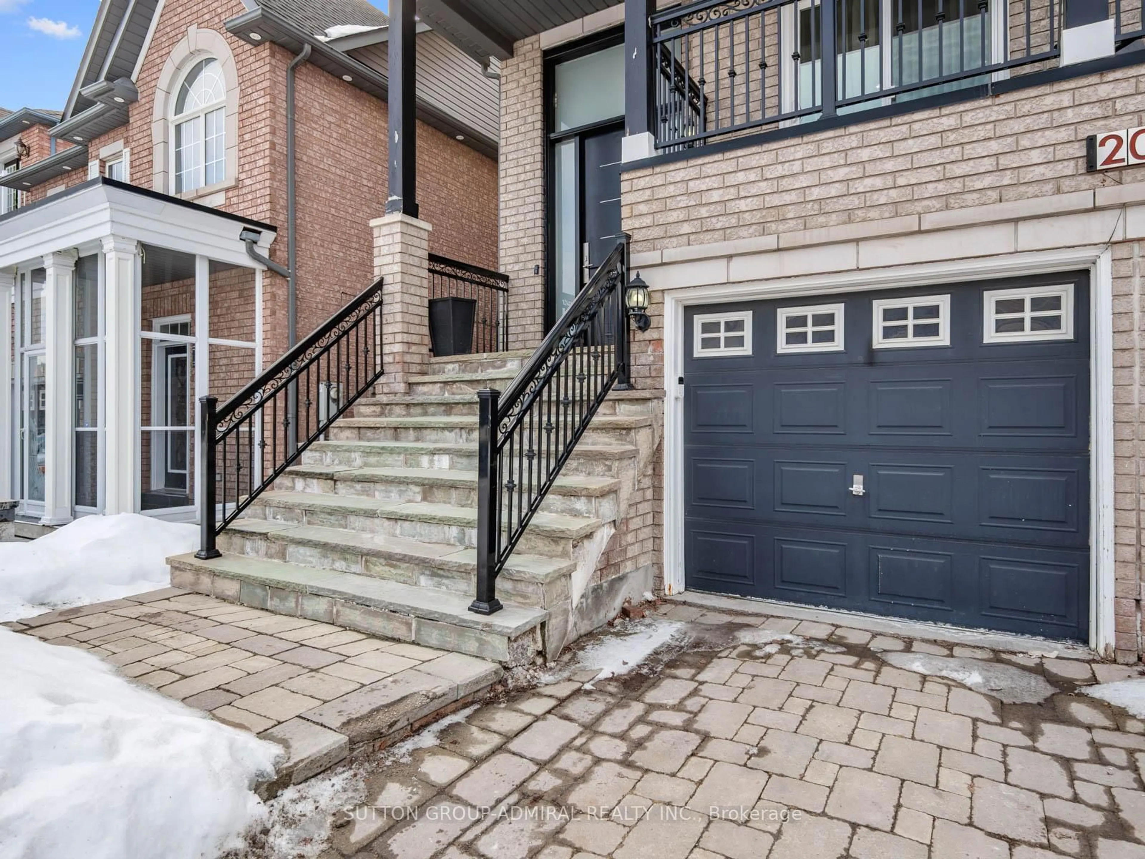 Unknown for 20 Pietro Dr, Vaughan Ontario L6A 3K5