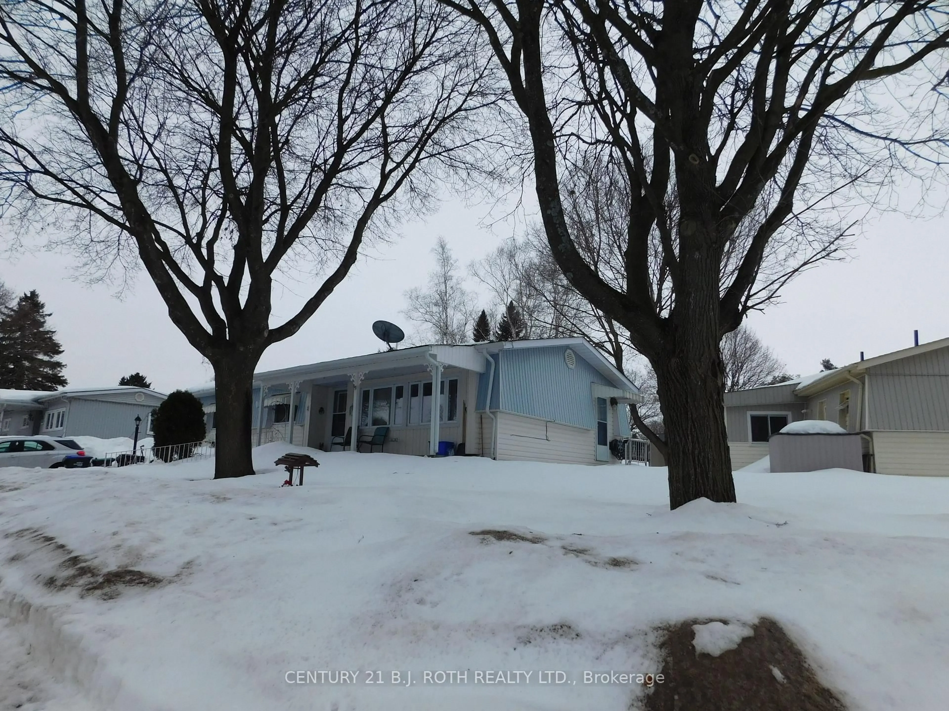Unknown for 2 Mimosa Dr, Innisfil Ontario L9S 1R2