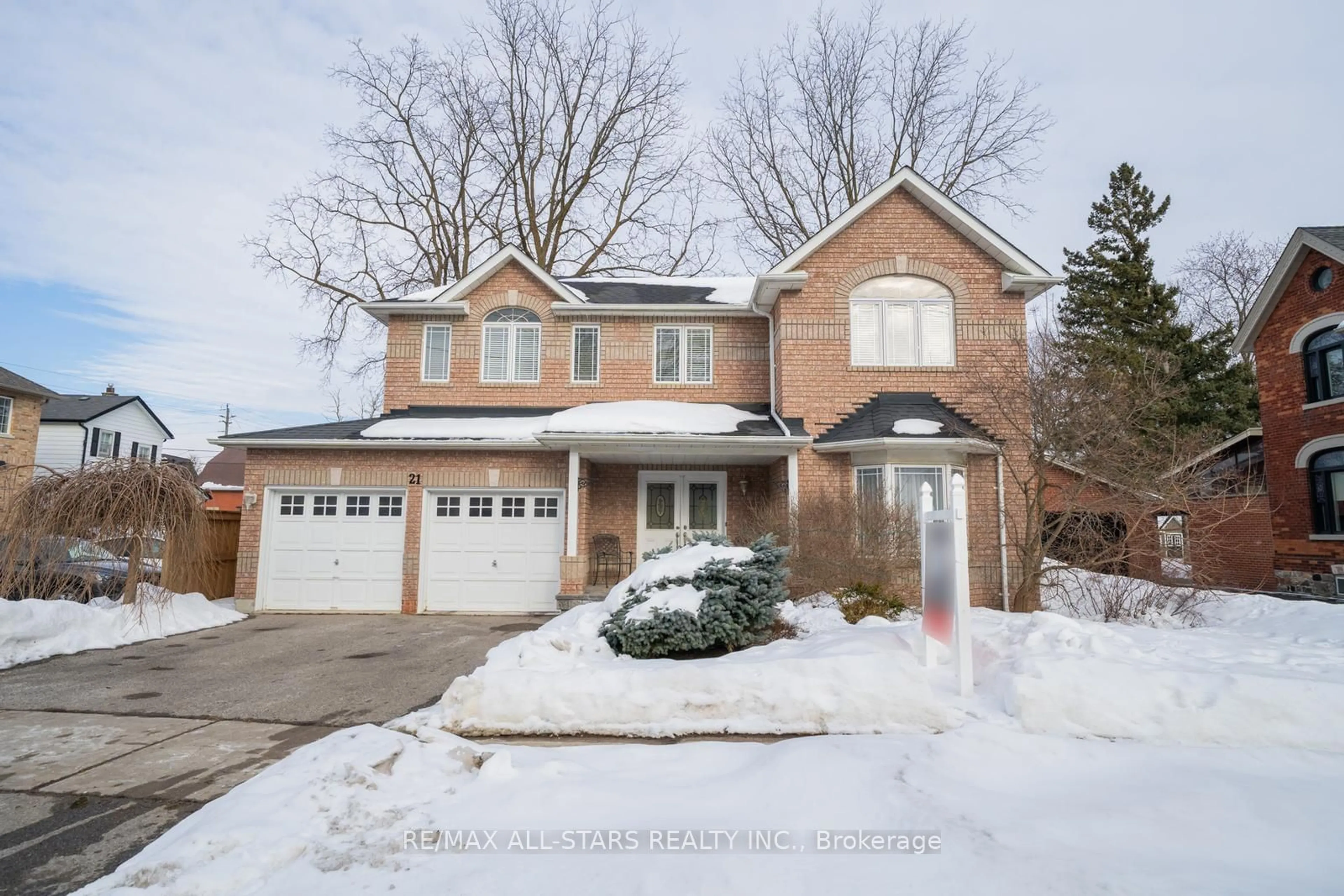 Home with brick exterior material, street for 21 Albert St, Whitchurch-Stouffville Ontario L4A 4H2