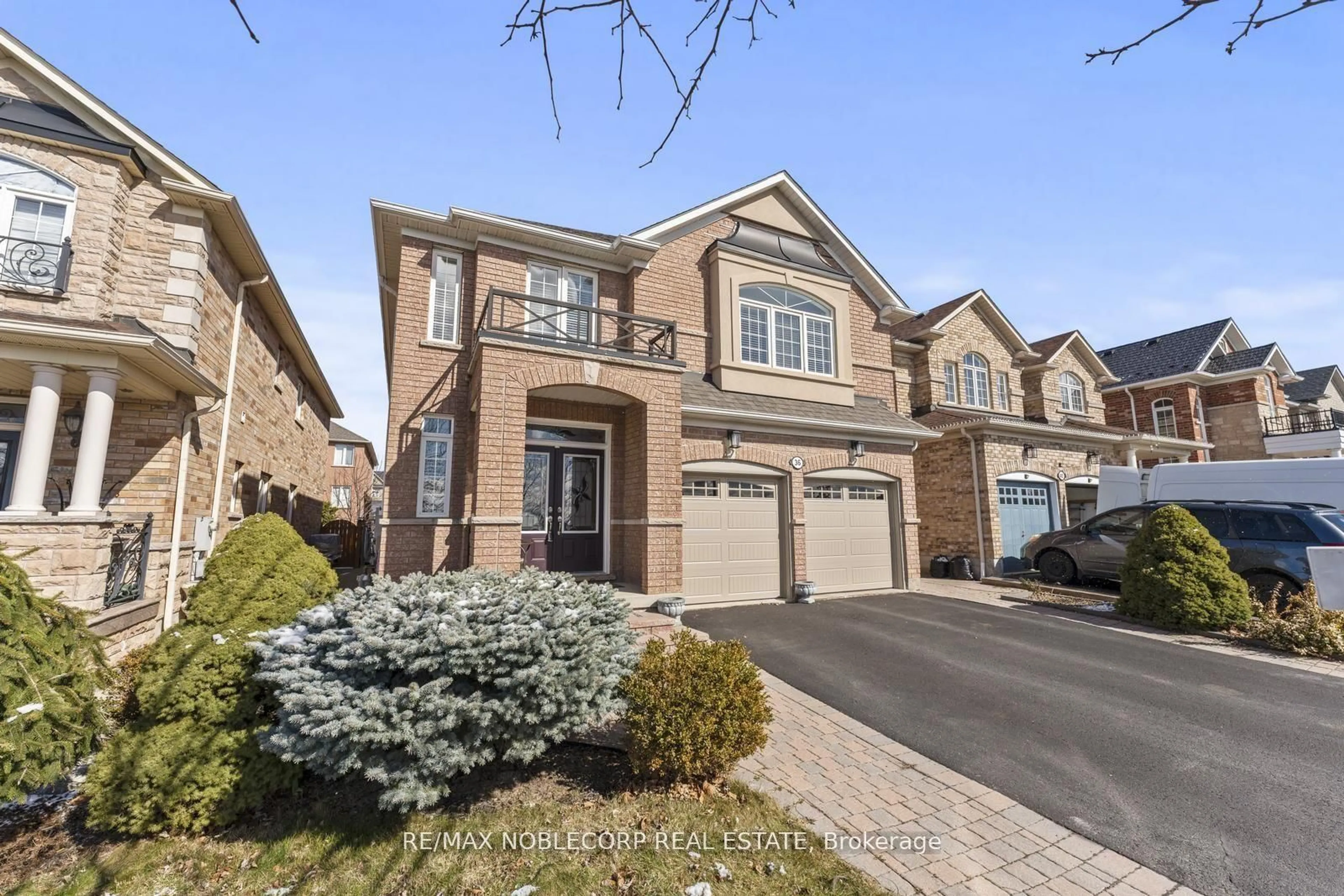 Home with brick exterior material, street for 36 Venice Gate Dr, Vaughan Ontario L4H 0E7