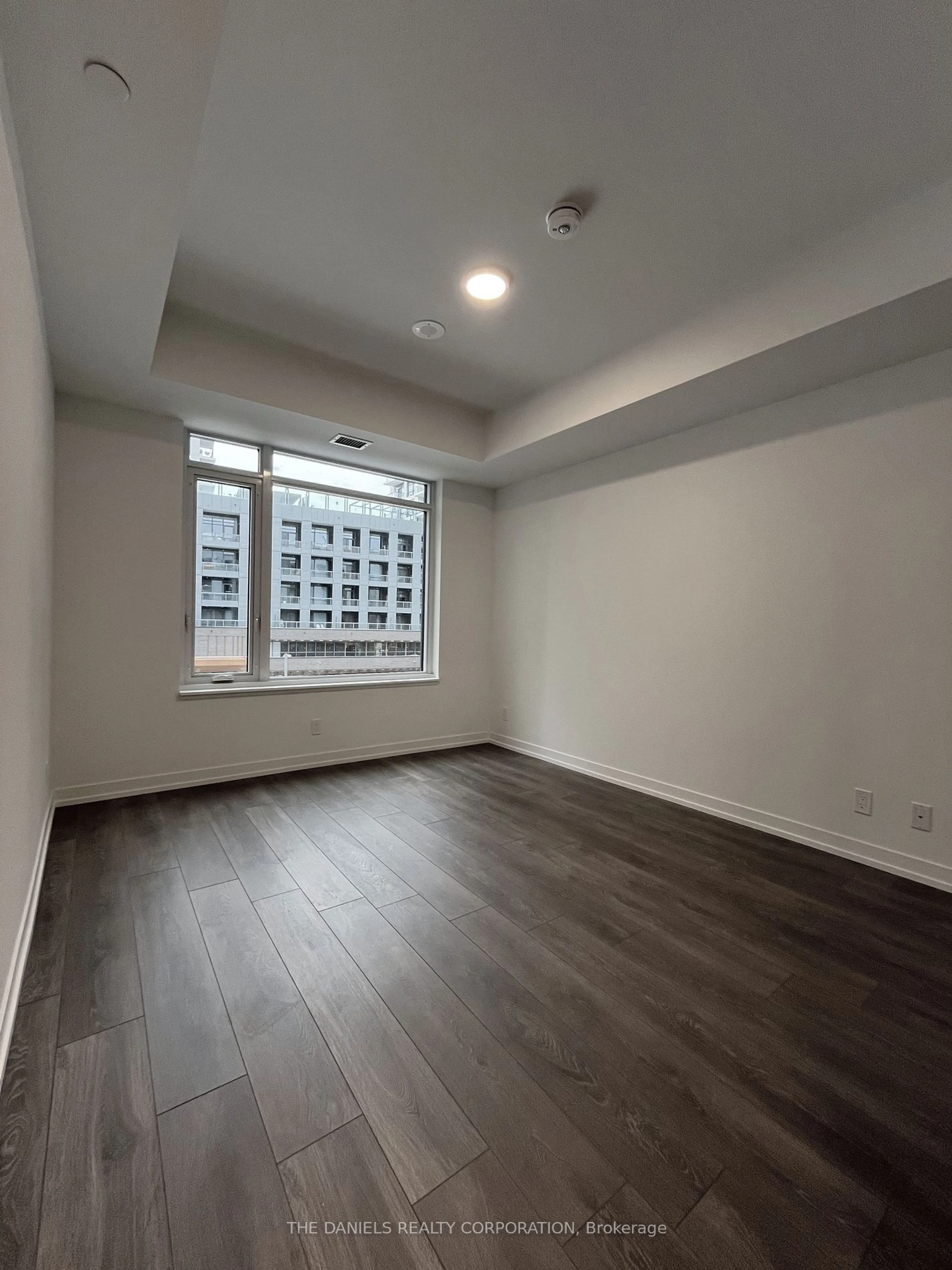 A pic of a room for 8 Beverley Glen Blvd #333, Vaughan Ontario L4J 0L5