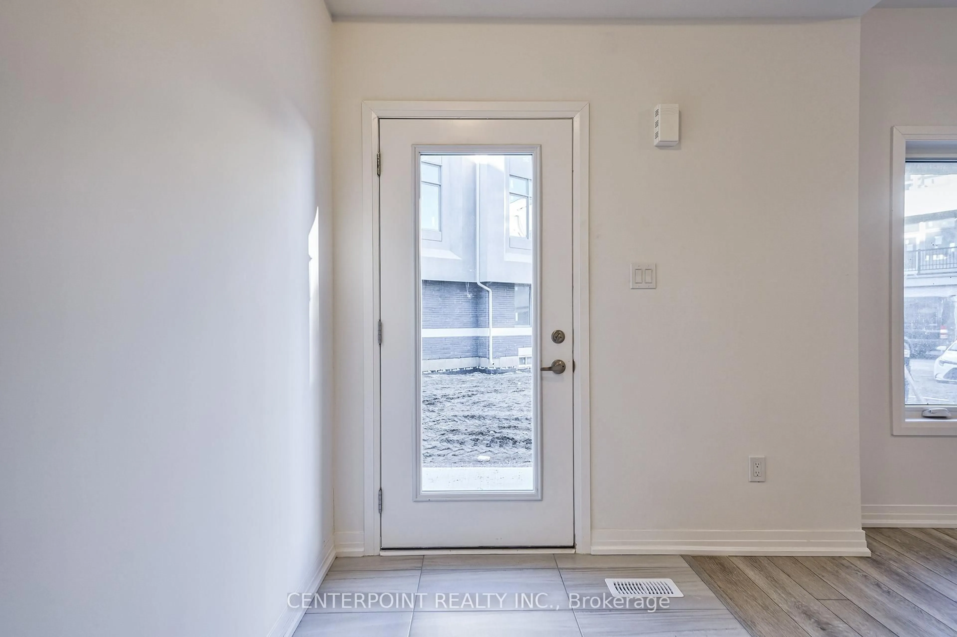 Indoor entryway for 13 Albert Firman Lane, Markham Ontario L6C 2V6