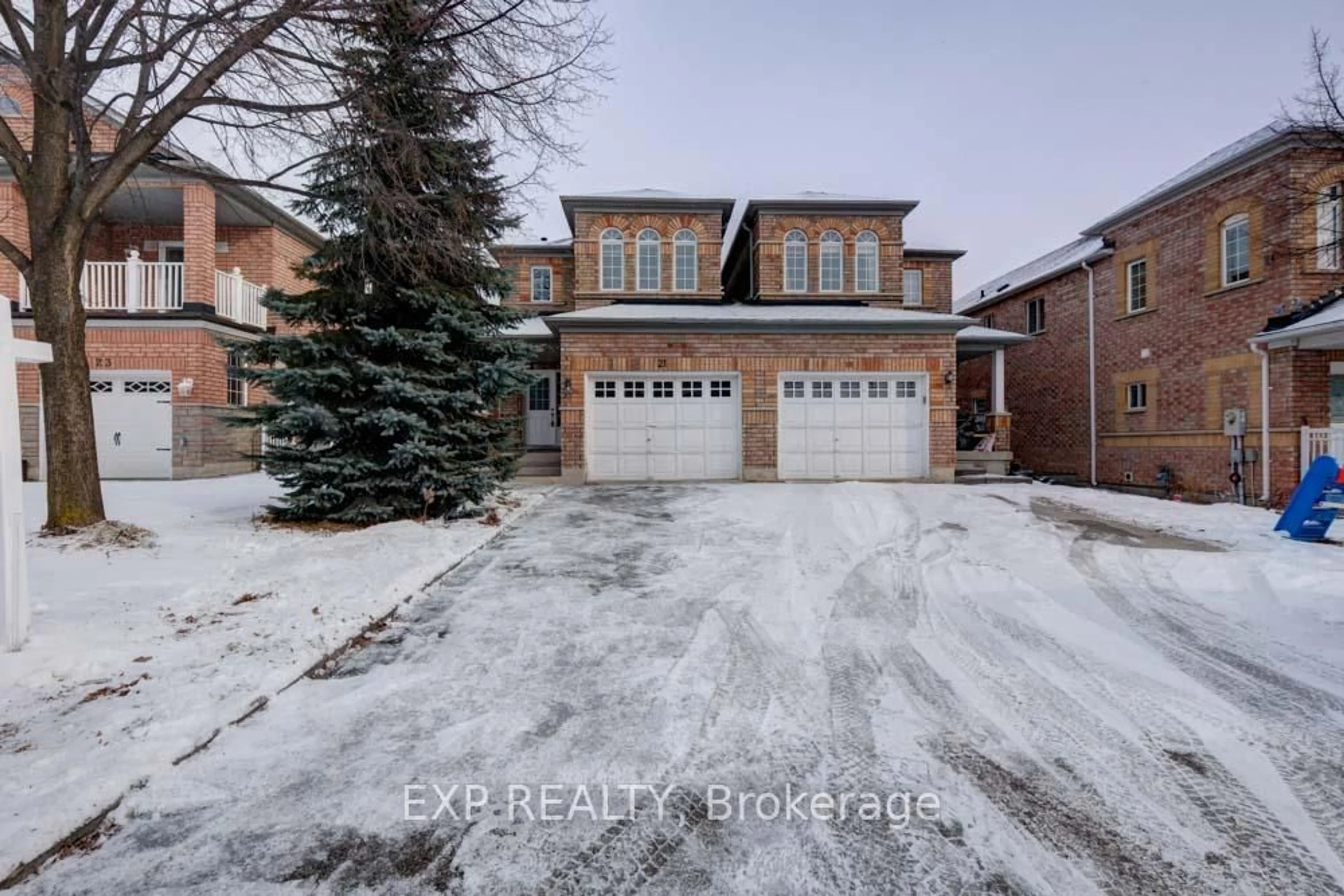 Home with brick exterior material, street for 21 Casabel Dr, Vaughan Ontario L6A 3M5