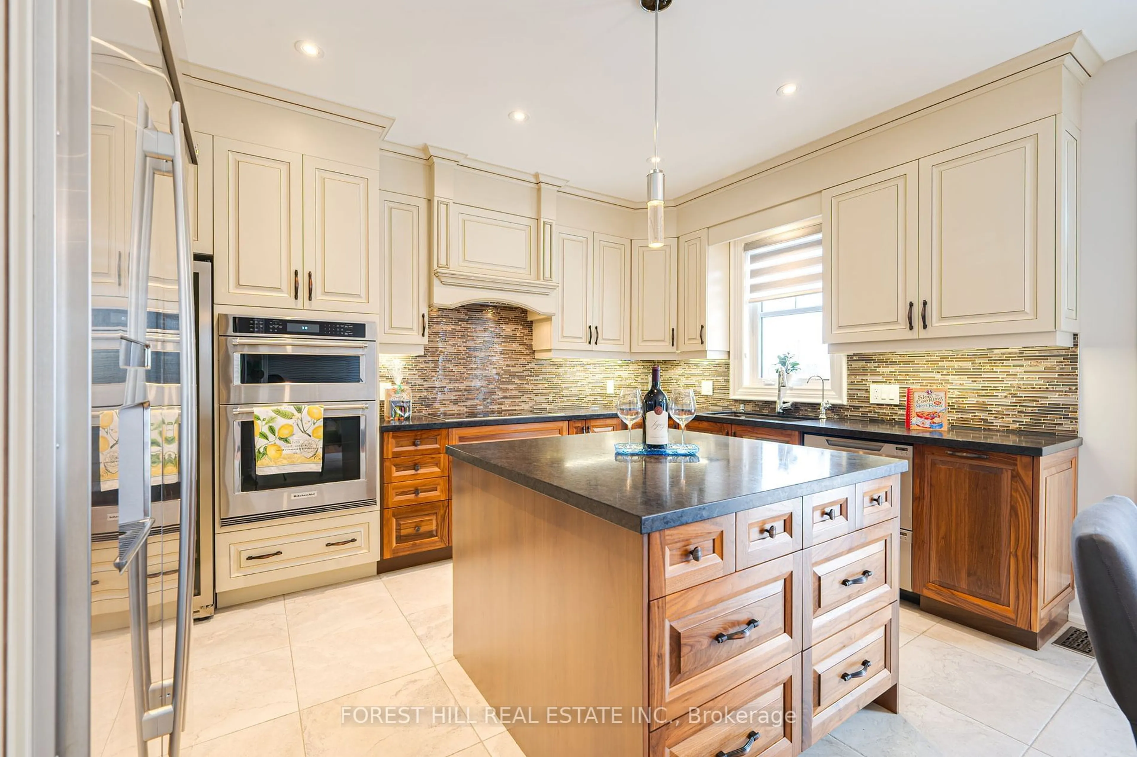 Unknown for 59 Leith Dr, Bradford West Gwillimbury Ontario L3Z 0V6