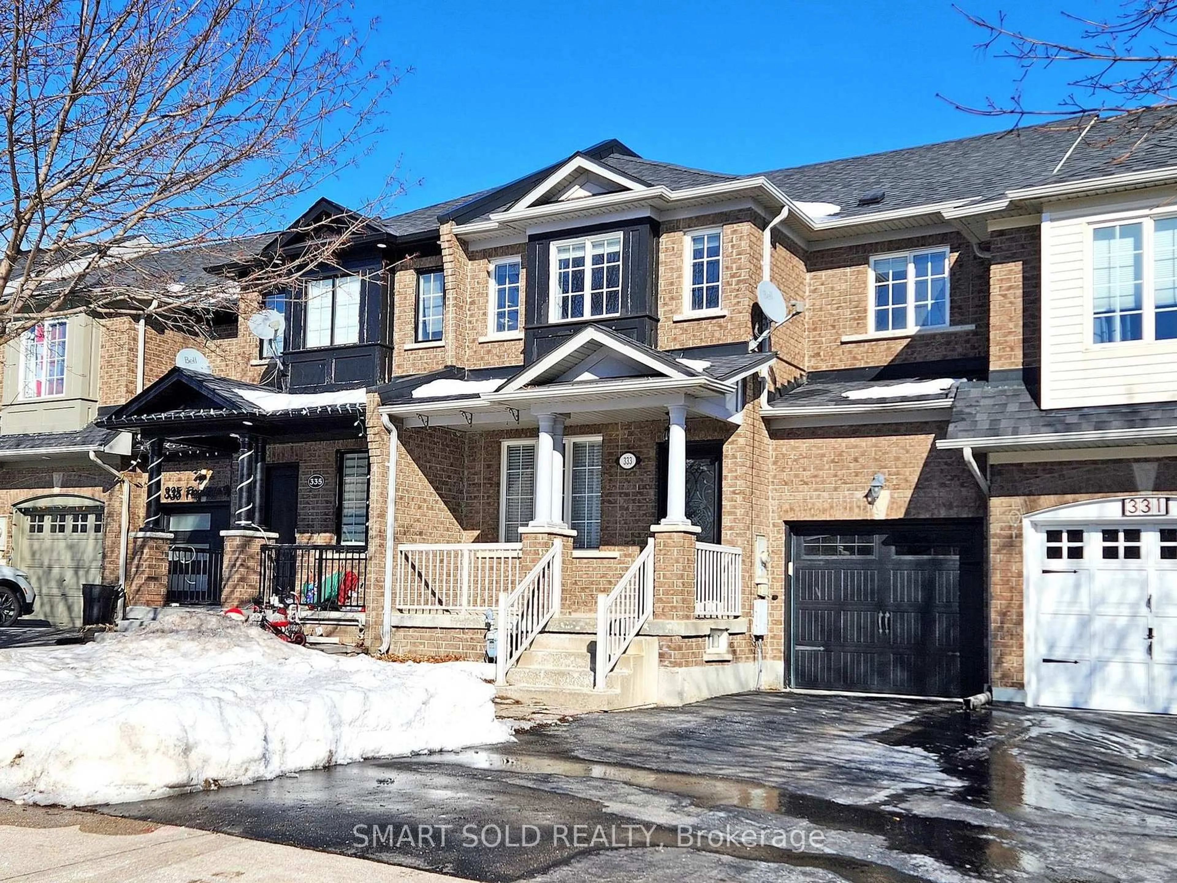 Home with brick exterior material, street for 333 Flagstone Way, Newmarket Ontario L3X 2R9