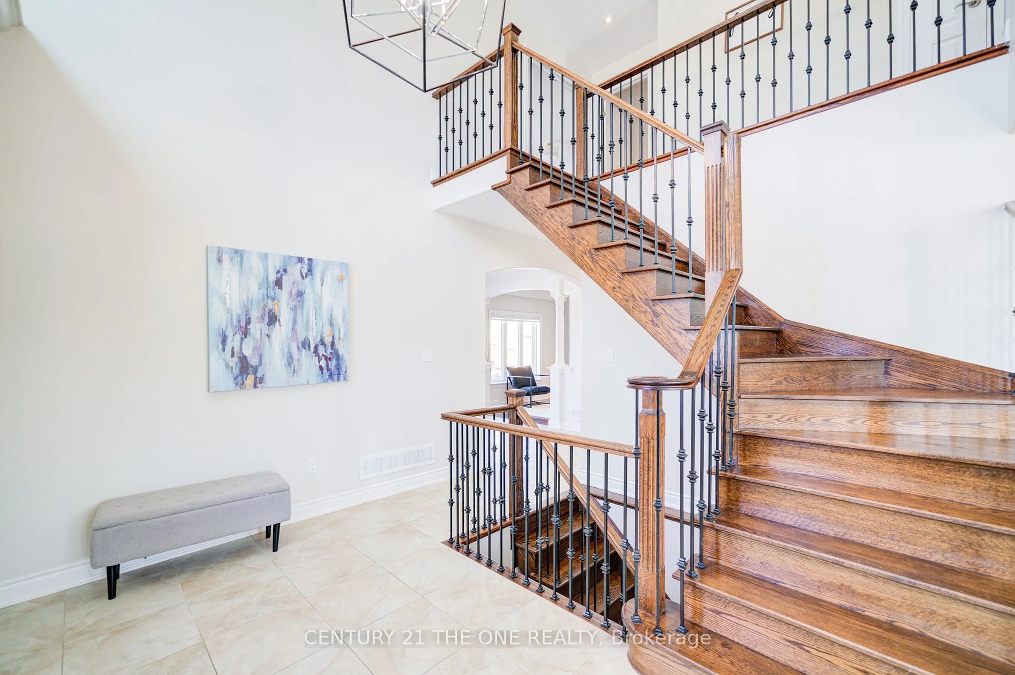 Stairs for 88 Mancini Cres, Richmond Hill Ontario L4E 0N5