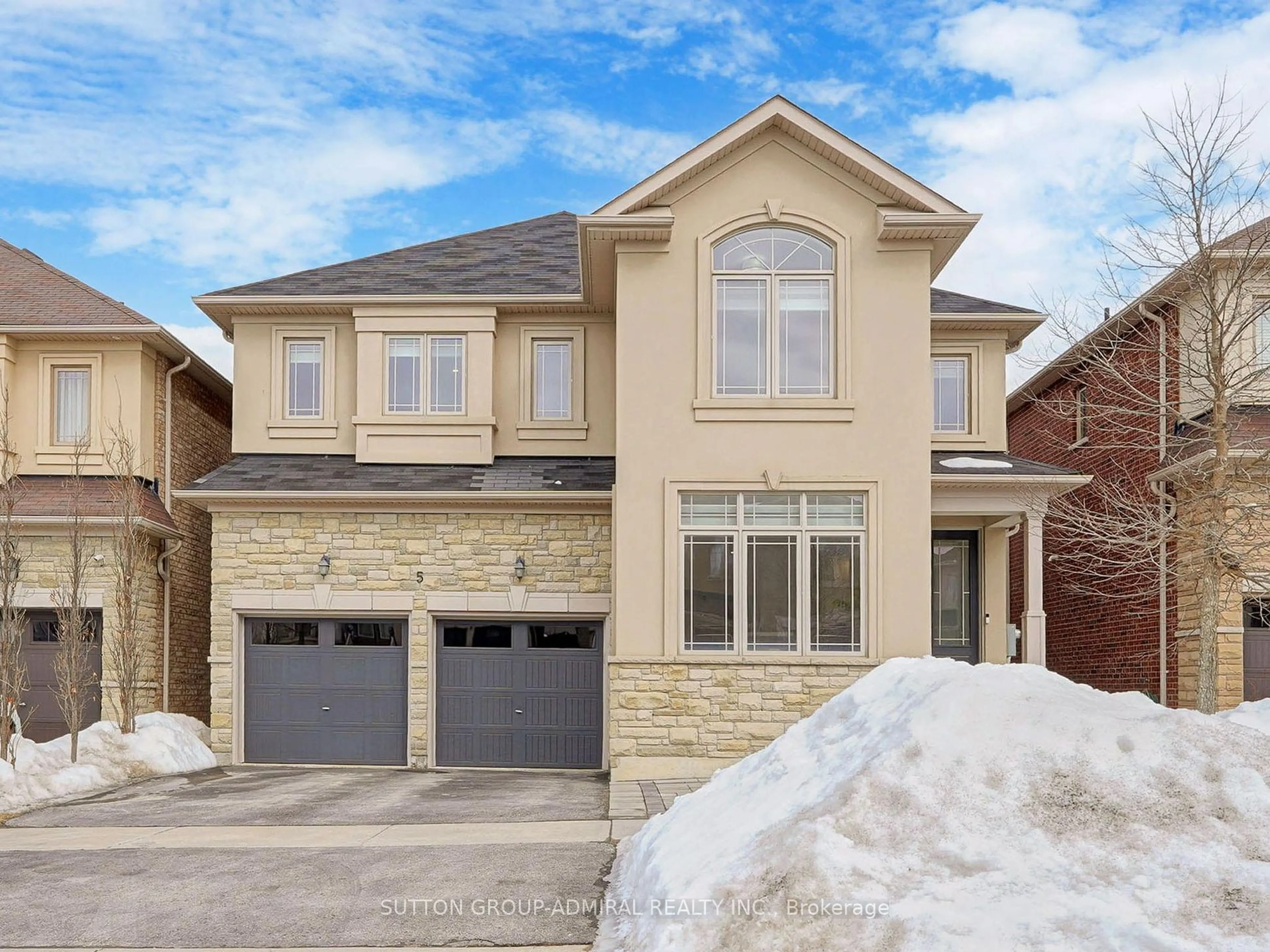 Home with brick exterior material, street for 5 Pavarotti St, Richmond Hill Ontario L4E 0R5