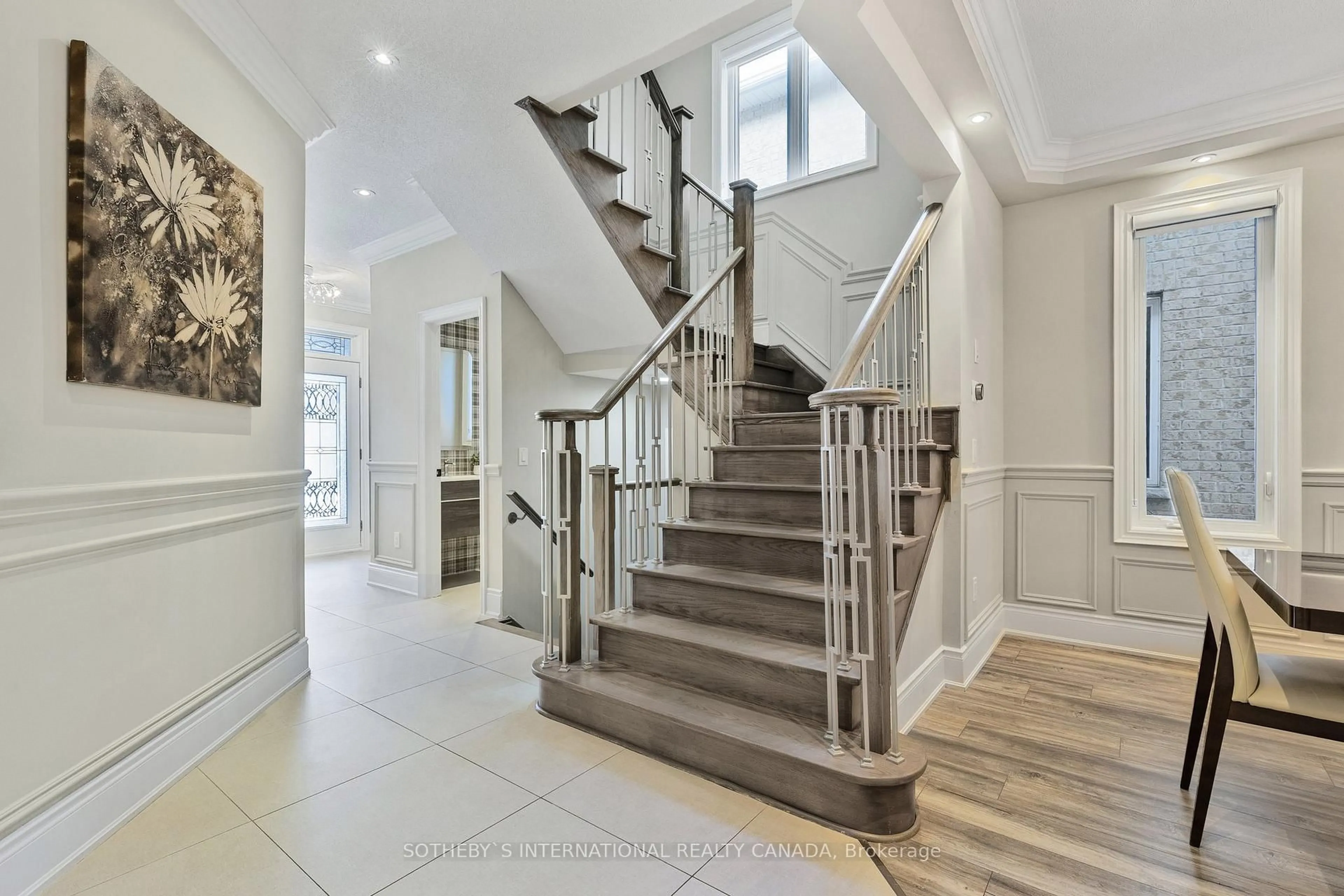 Stairs for 69 Mancini Cres, Richmond Hill Ontario L4E 0N4